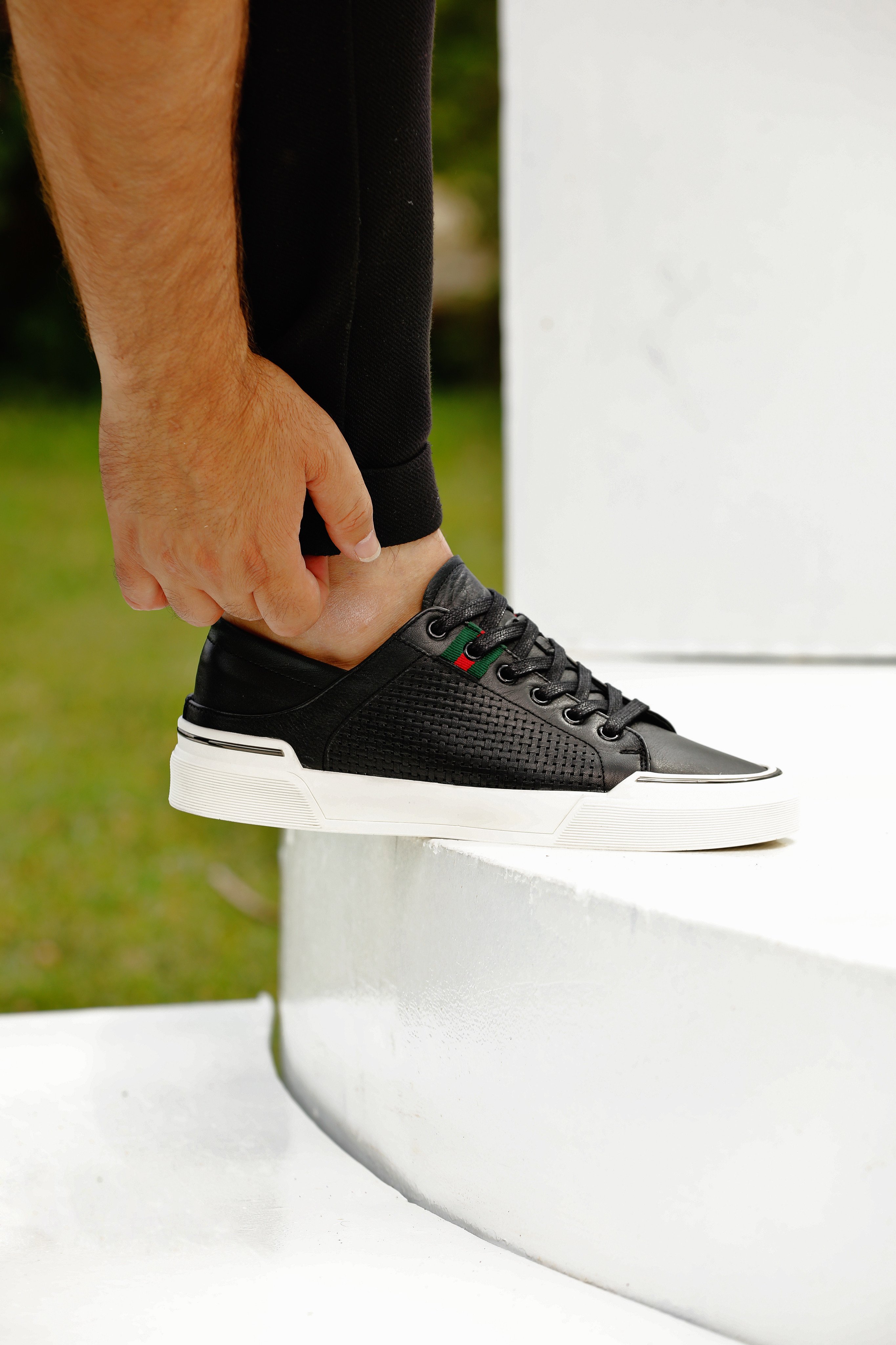 HAKİKİ DERİ GÜNLÜK ERKEK SNEAKER AYAKKABI - Siyah