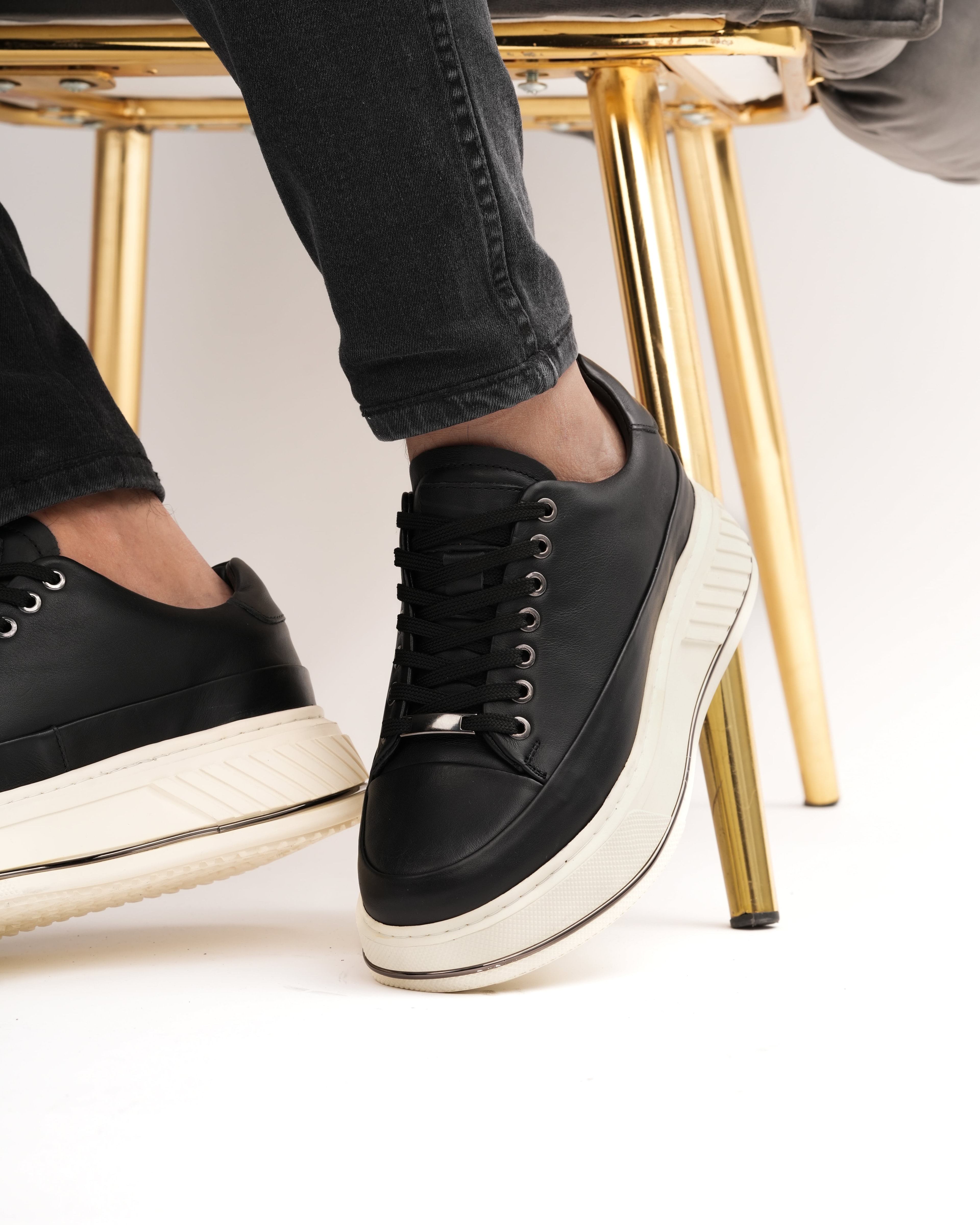 ROJİ HAKİKİ DERİ GÜNLÜK ERKEK SNEAKER - Siyah Tabanı Beyaz