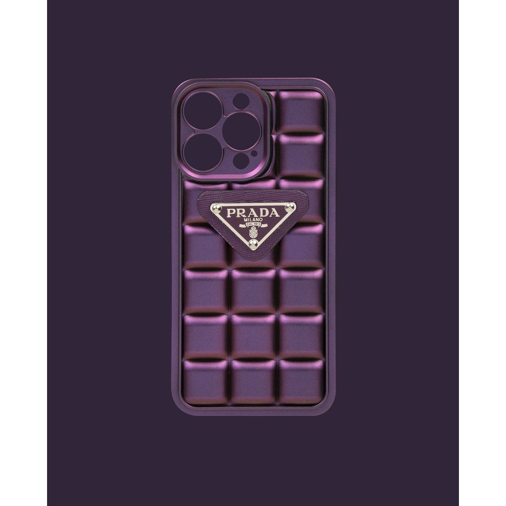 Purple embossed silicone phone case - DK031 - iPhone 13 Pro