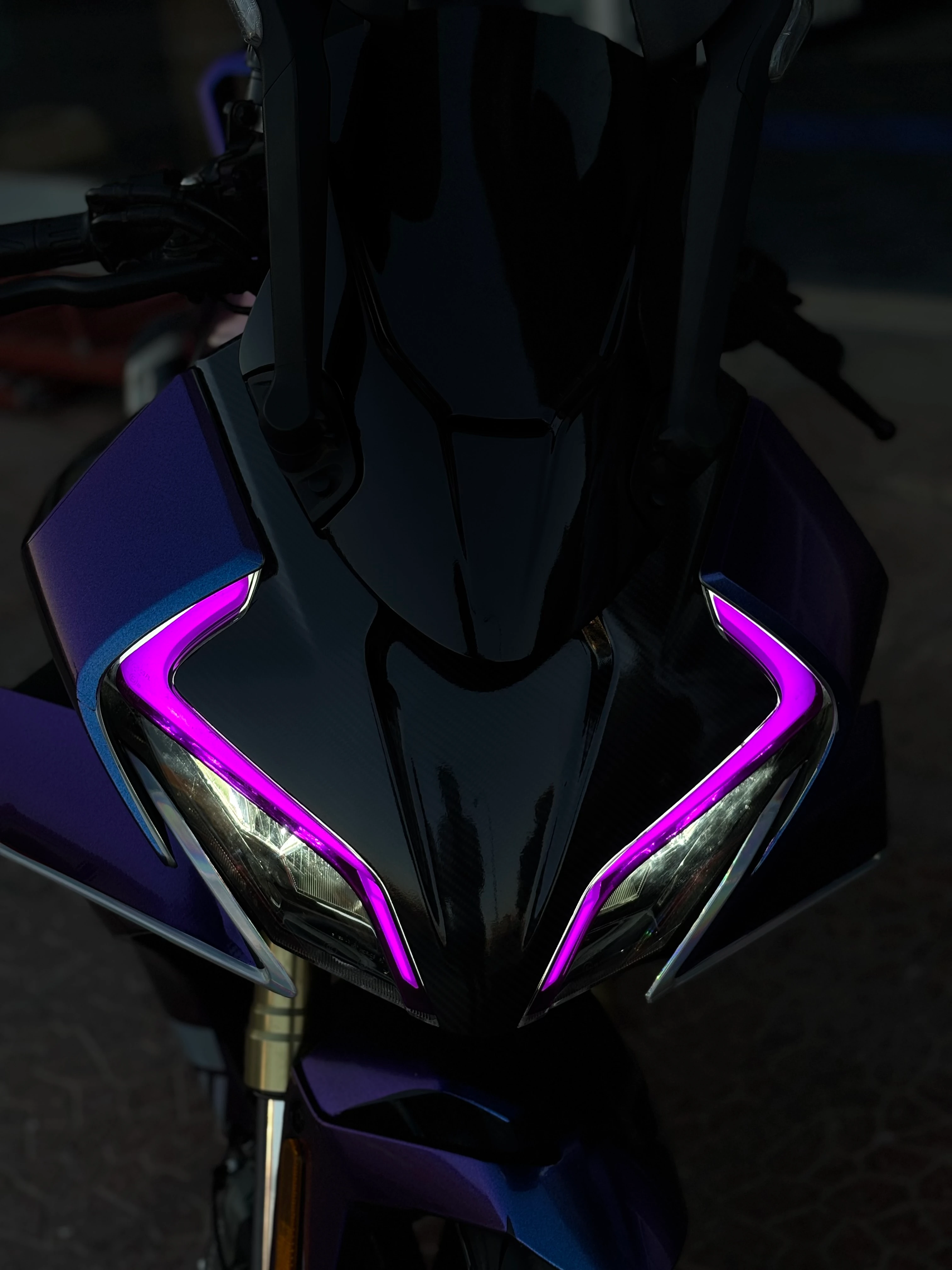 CFMOTO 450SR için Mor Renk Far Tasarım Film Sticker 