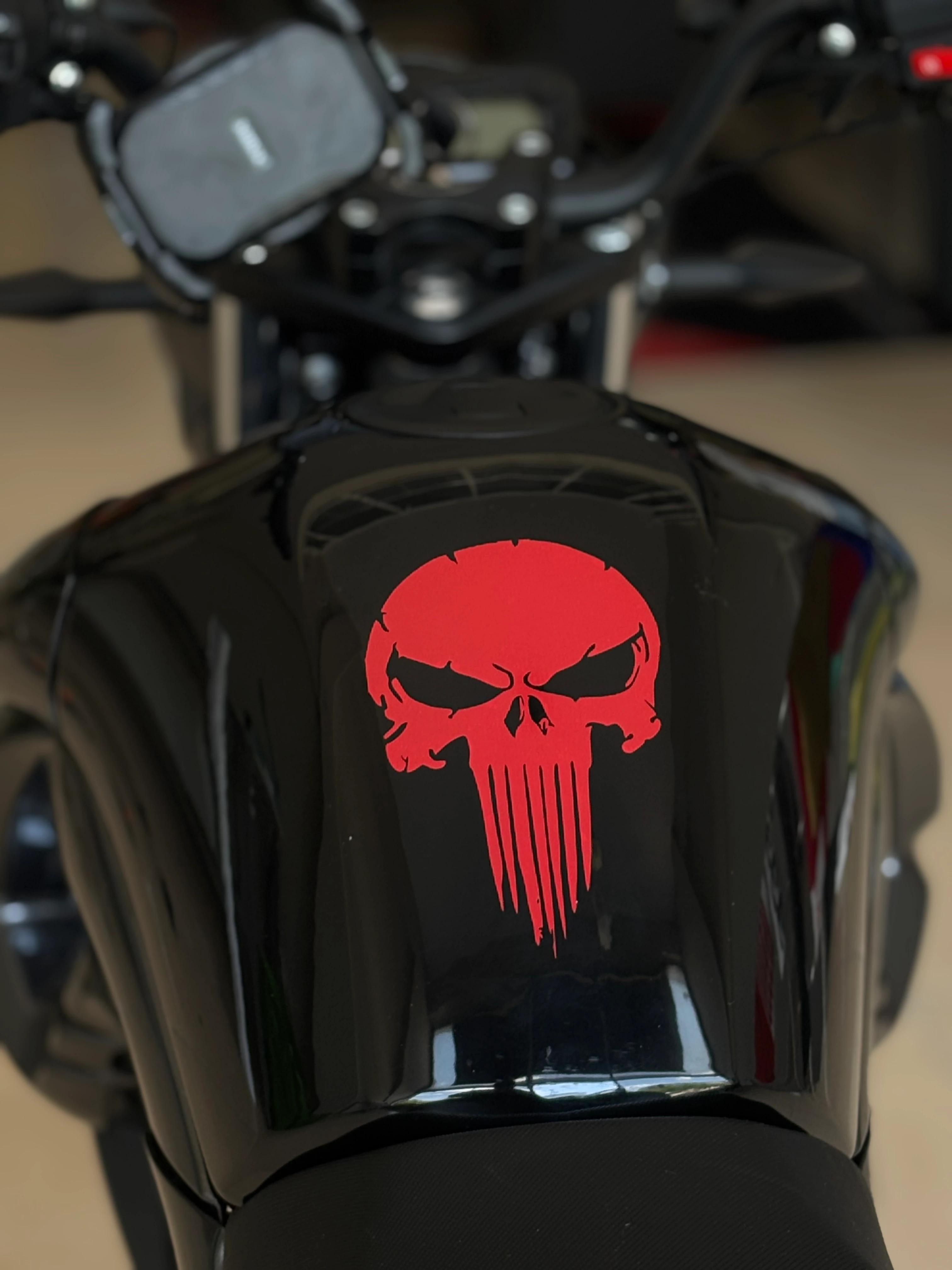 Motor ve Kask için Punisher Kuru Kafa Sticker Etiket (12CMx8CM)