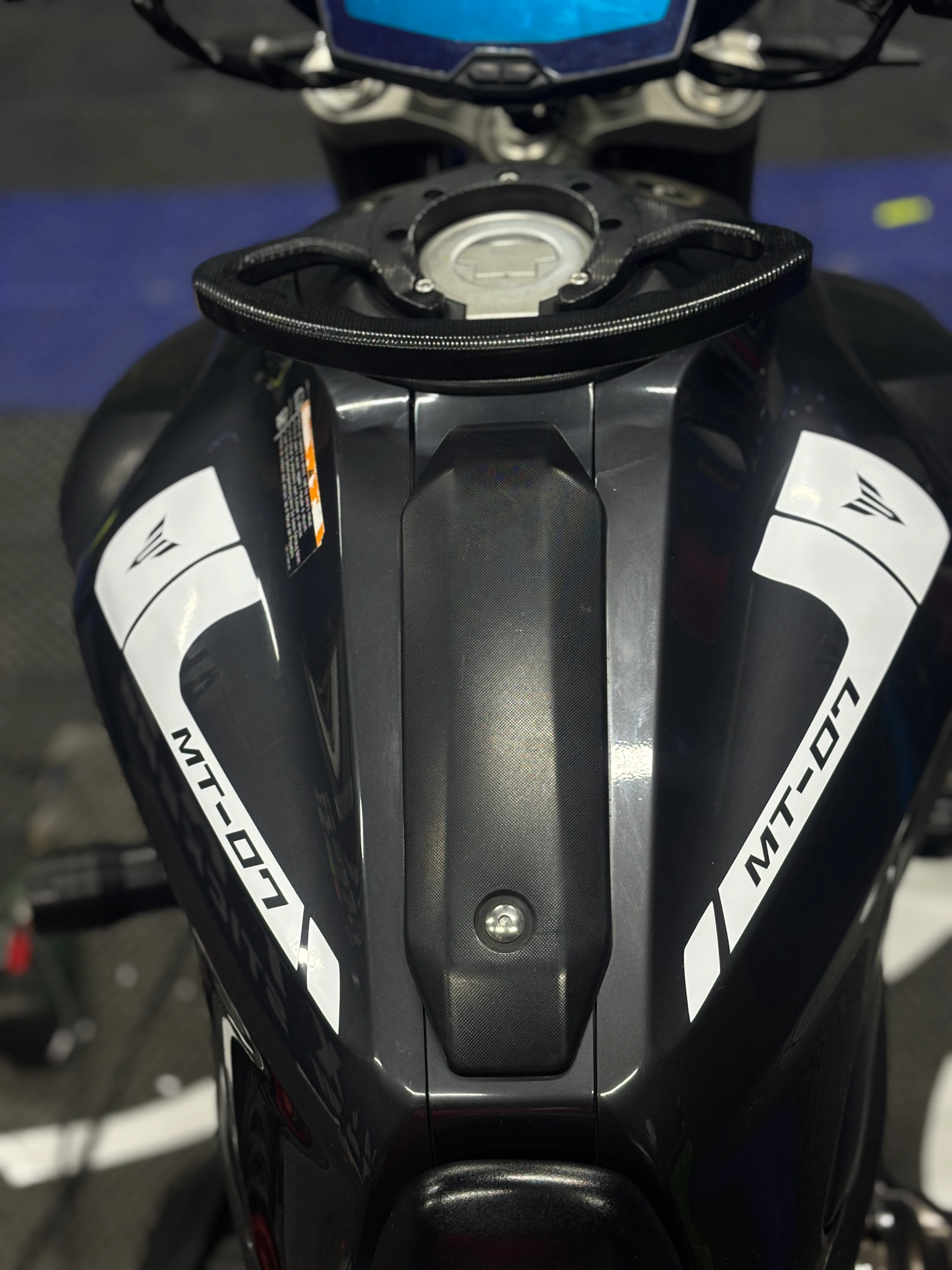 Yamaha MT-07 için Beyaz Renk Depo için Sticker Seti (Sağ ve Sol)