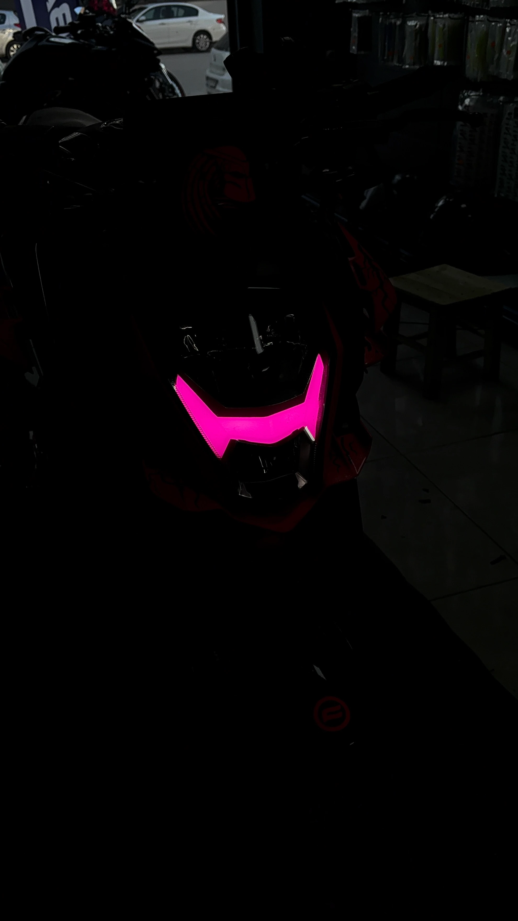 CFMOTO NK250 için Pembe Renk Far Filmi Far Tasarım Sticker