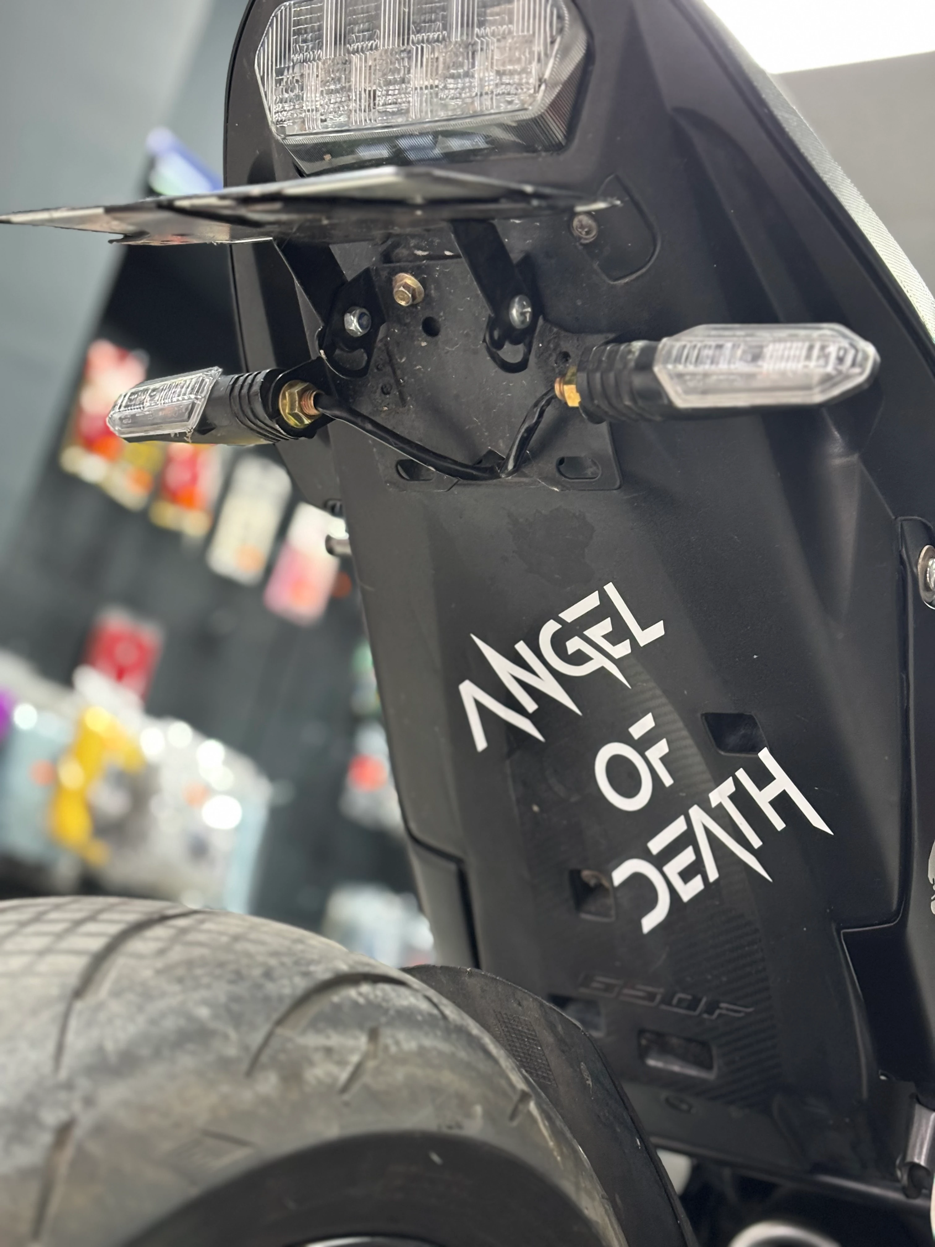 Motosiklet Selealtı ve Depo için The Death Angel Sticker Etiket Beyaz Renk (15X18CM)