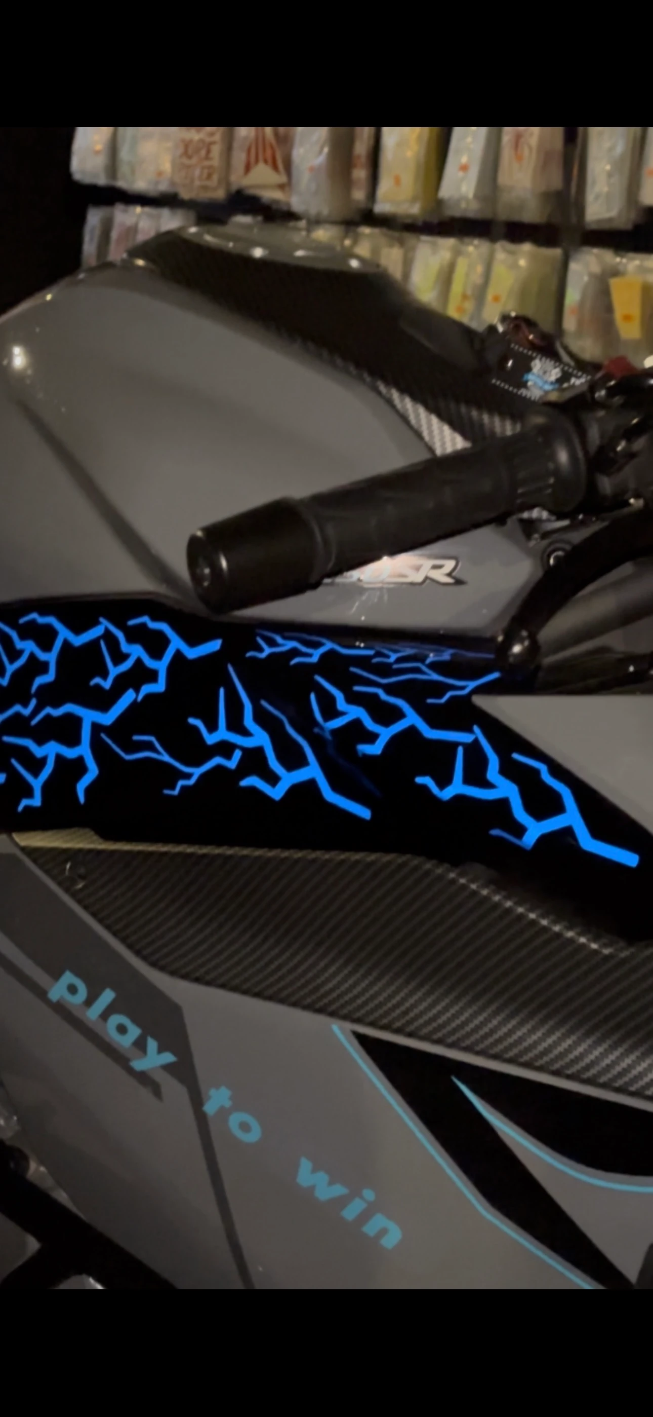 Motor ve Kask için Reflektörlü Mavi Şimşek Sticker Seti (16 Adet Yıldırım)