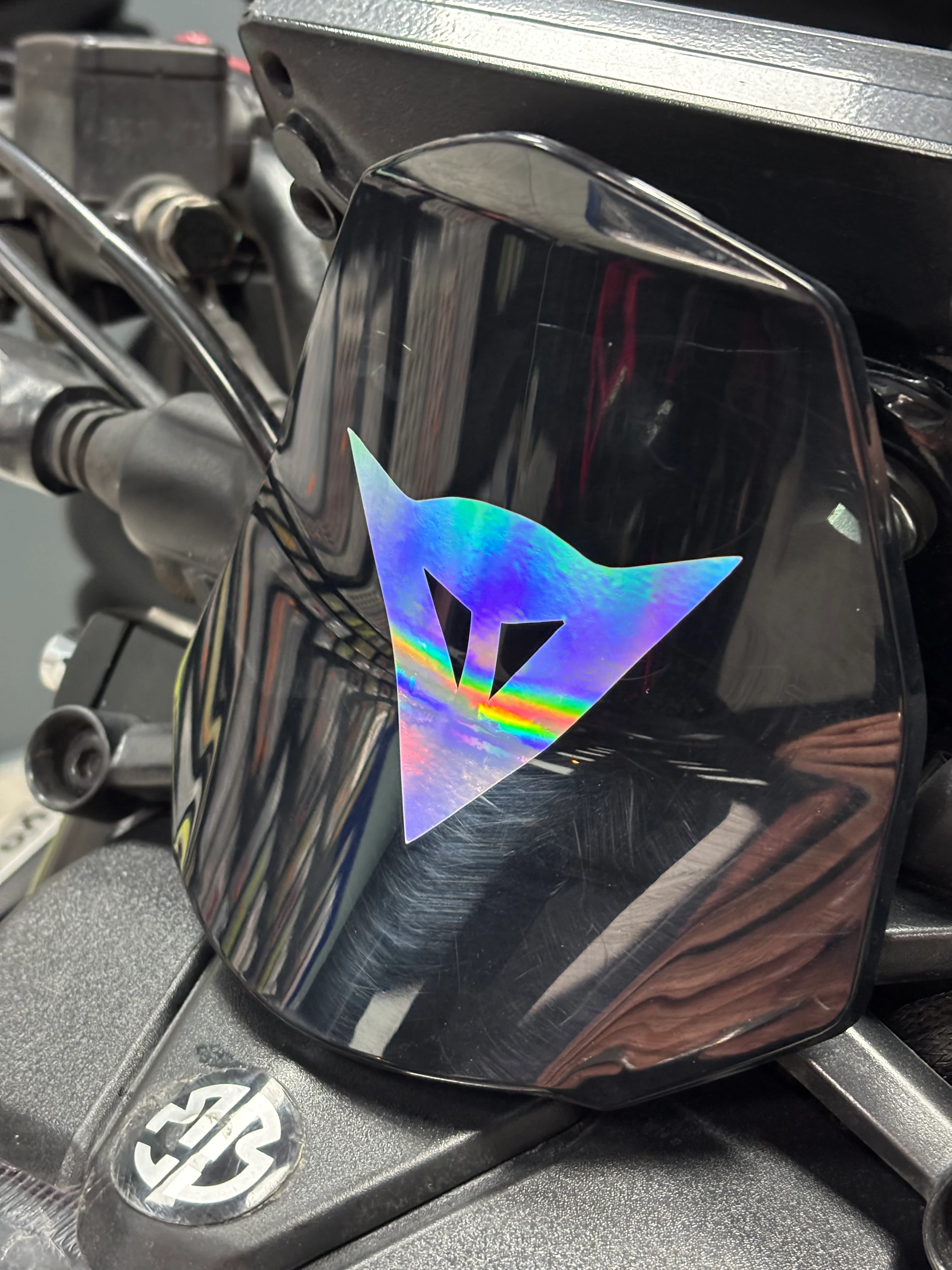 Motosiklet ve Kask için Hologramlı Dainese Logo Sticker 