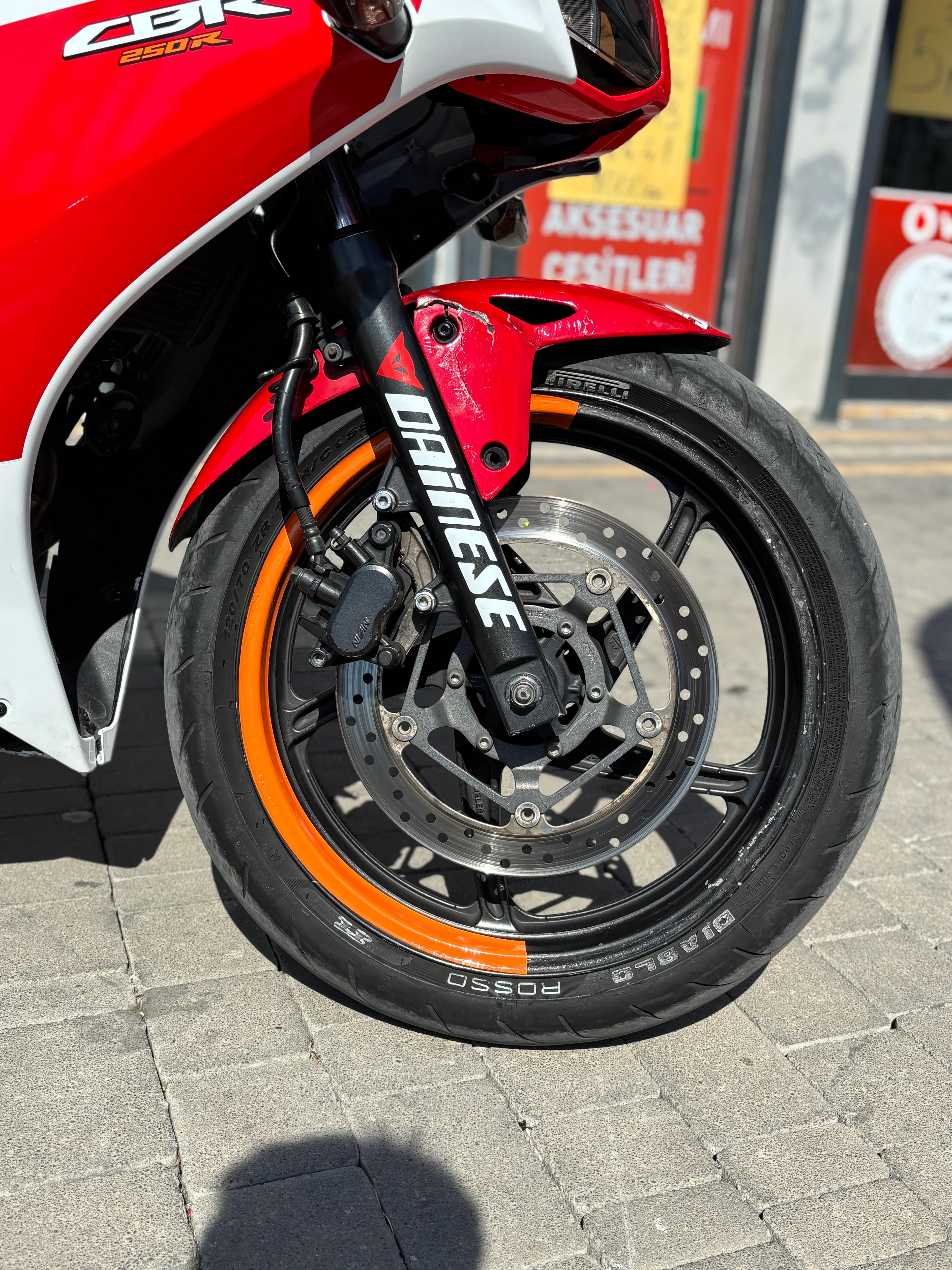 Motosiklet Jantı için 17 Inch Uyumlu Turuncu Renk Yarım Jant Şeridi Sticker ( 4 Parça)