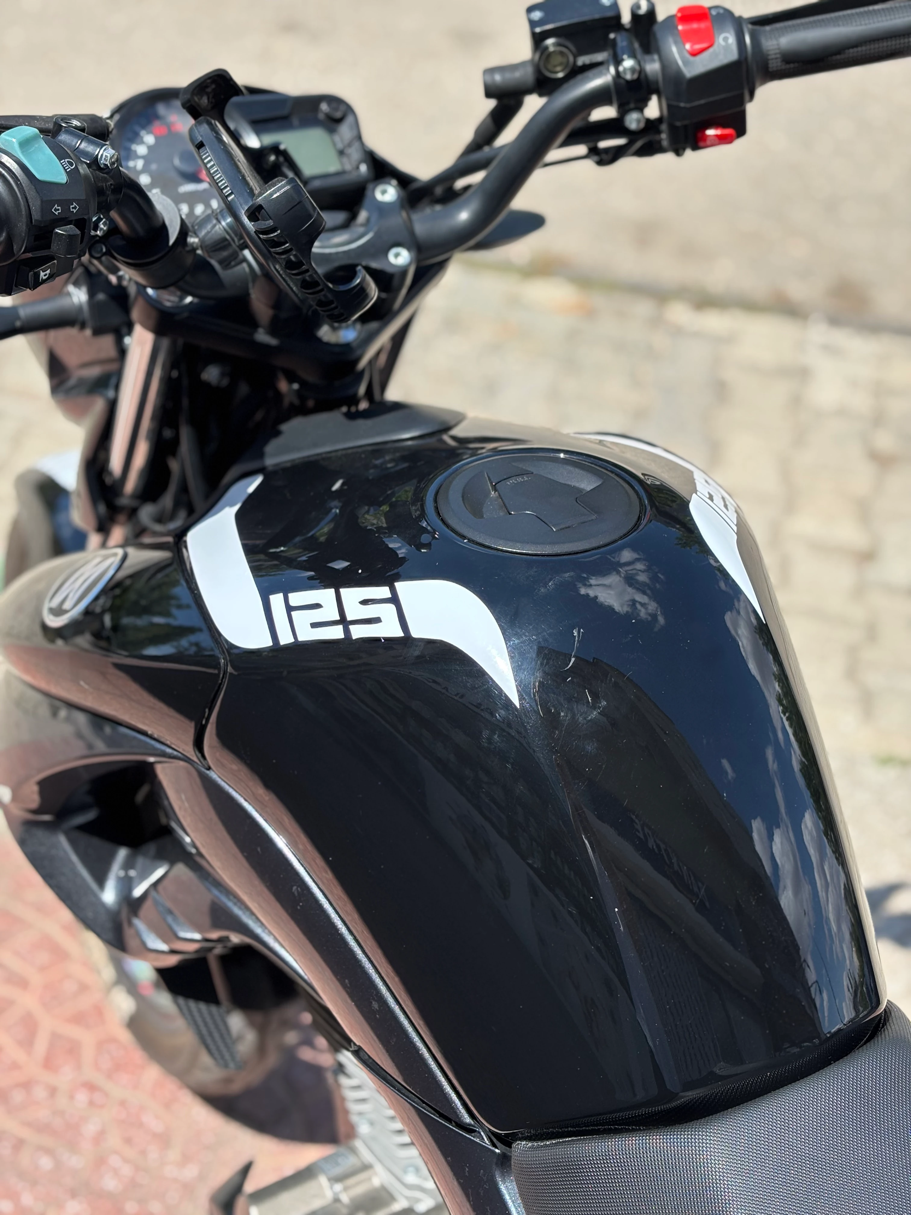 Mondial Drift-L için Beyaz Renk Düz Depo Kordon Sticker Seti (Sağ ve Sol)