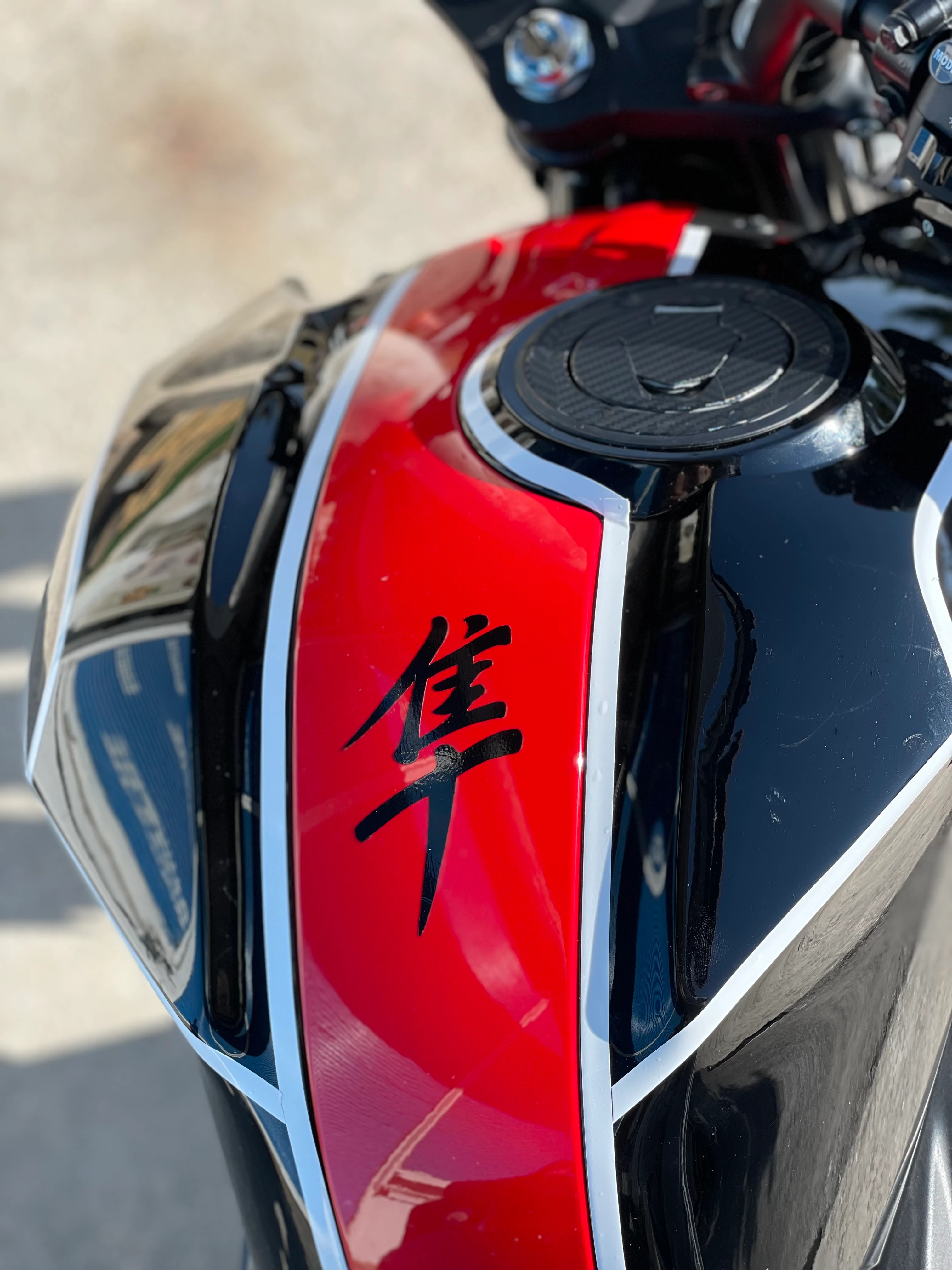 Motor ve Kask için Siyah Renk Hayabusa Sticker Etiket (10CMx6CM)