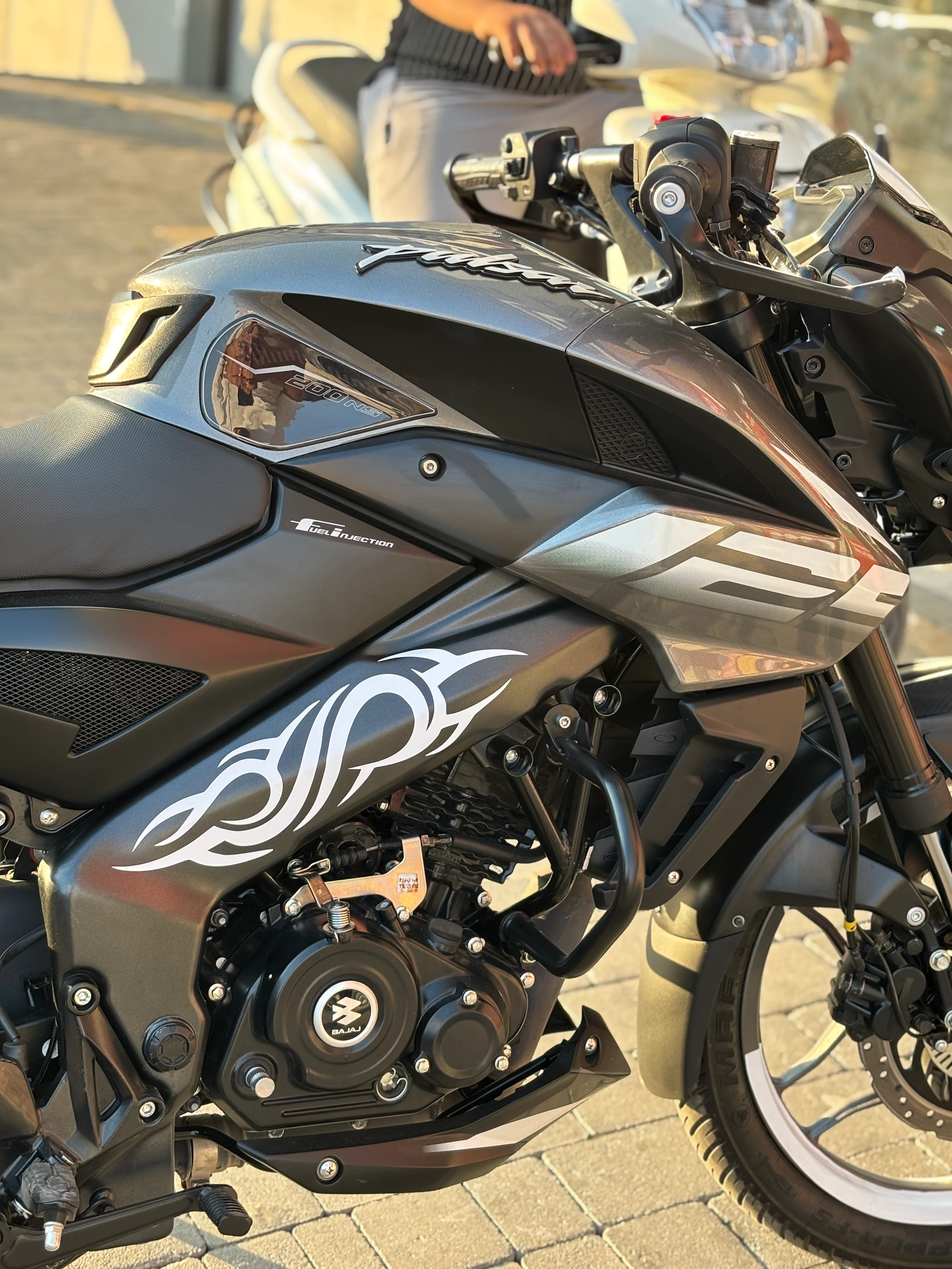 Motosiklet Şase ve Depo için Tribal Desen Sticker Etiket (Sağ ve Sol)(35CMX10CM)