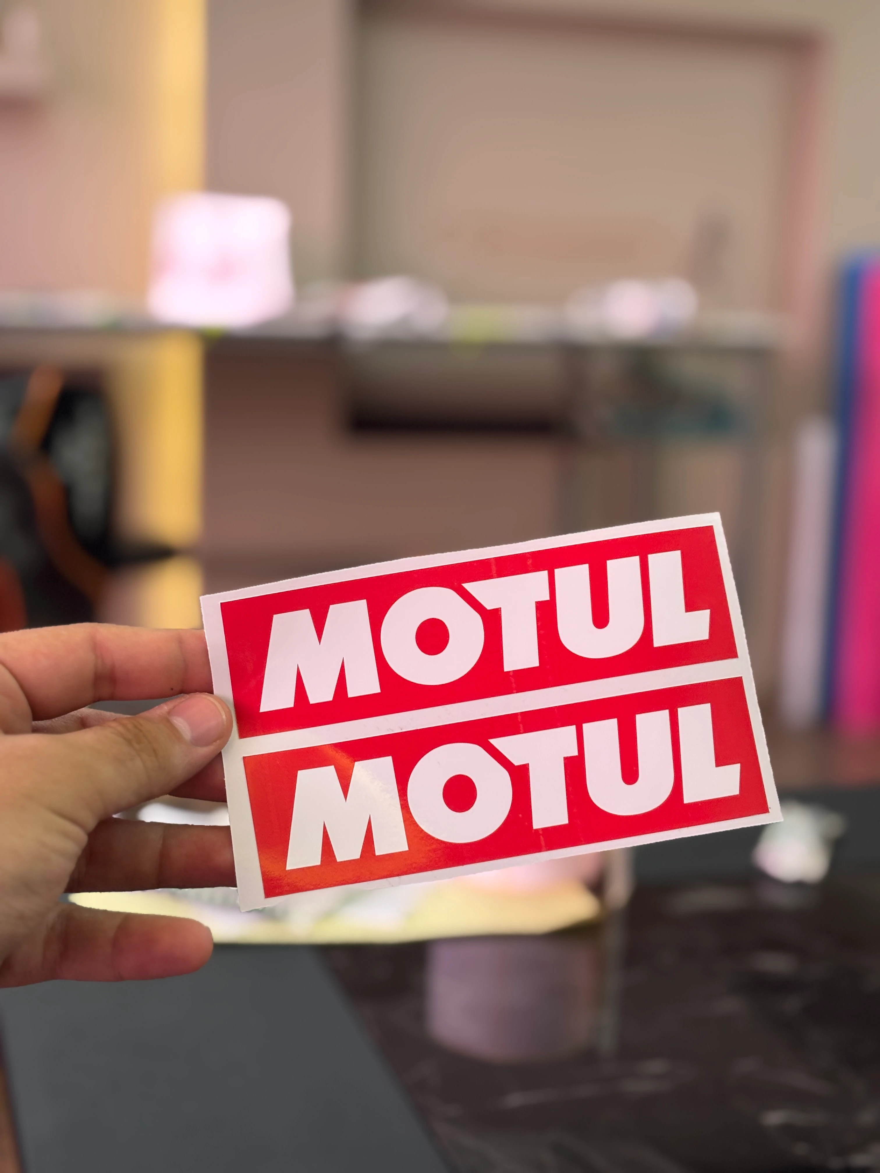 Motor ve Kask için Motul 2'li Kırmızı Beyaz Sticker Etiket 