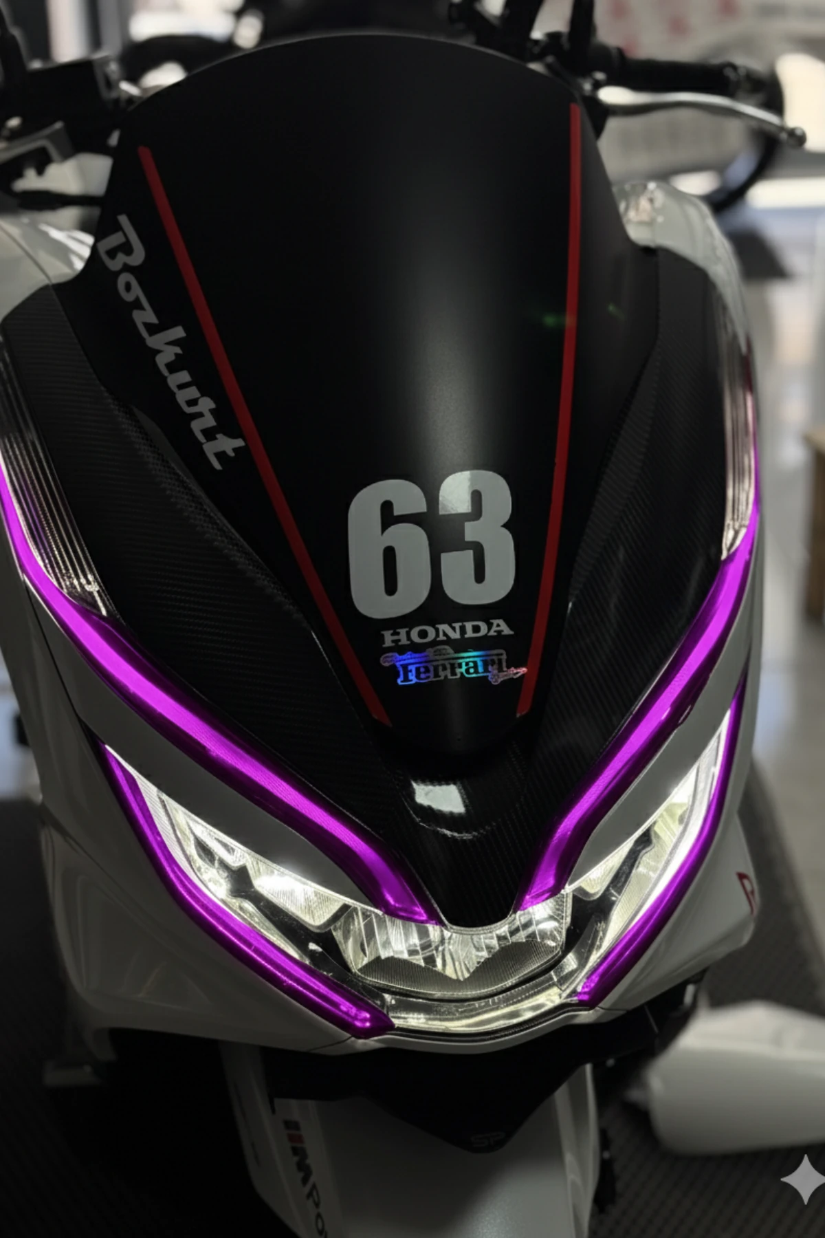 Honda PCX için Mor Renk Far Filmi Sticker Seti (2018-2019-2020 Yılları için)