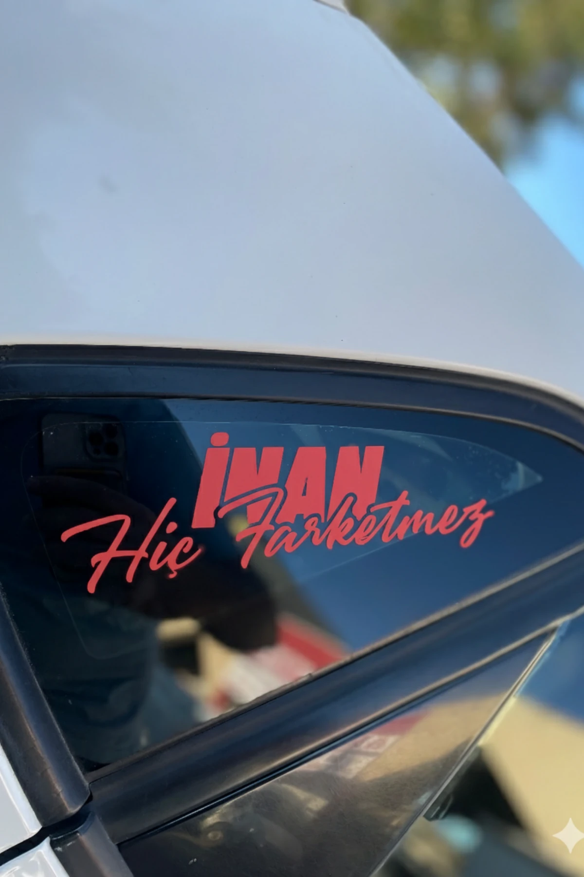 Motor ve Araba için İnan Hiç Farketmez Sticker Etiket (20CMx7CM)