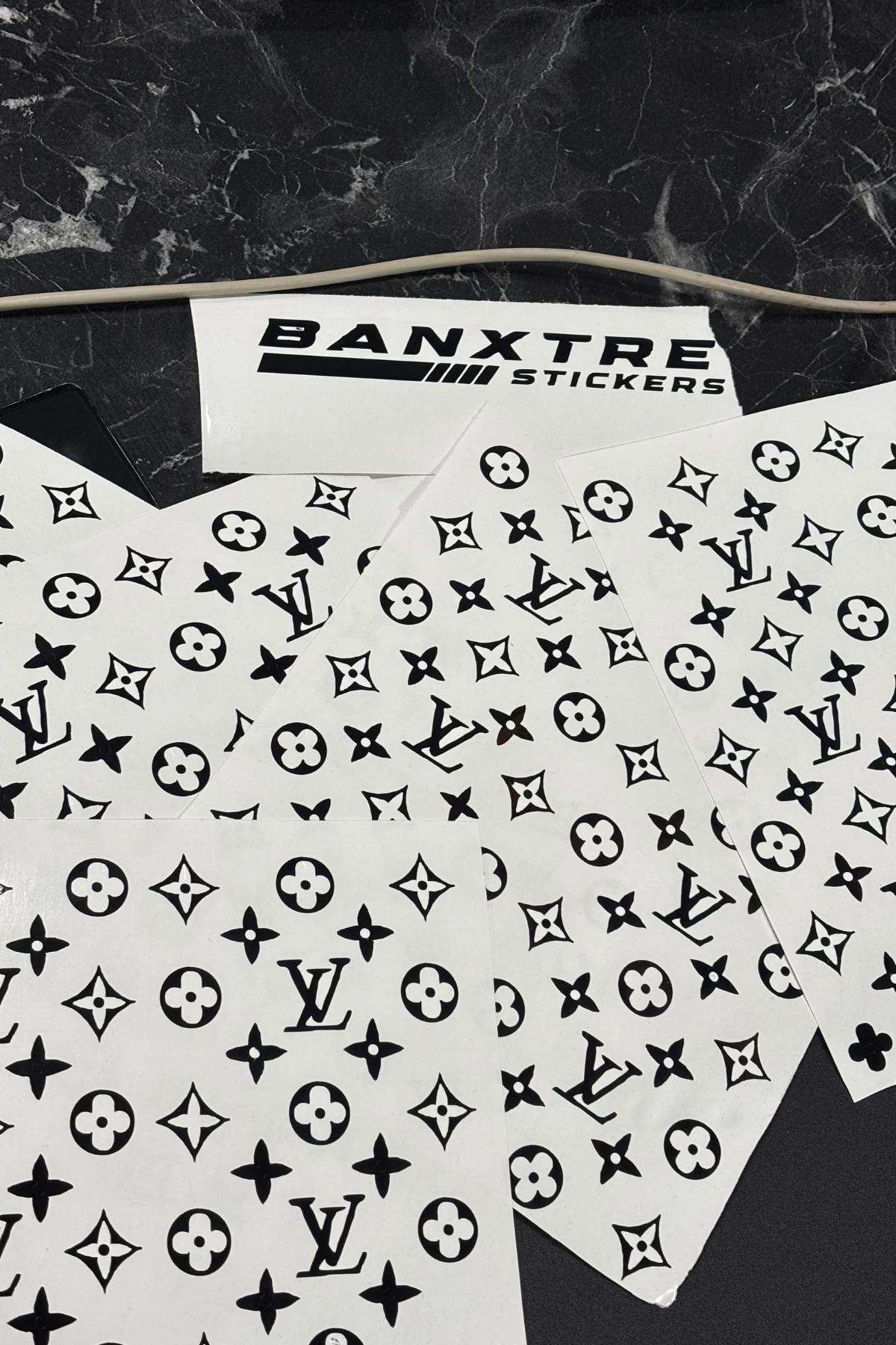 Motor ve Araba için Louis Vuitton Sticker Sticker Kaplama (25CMx25CM)