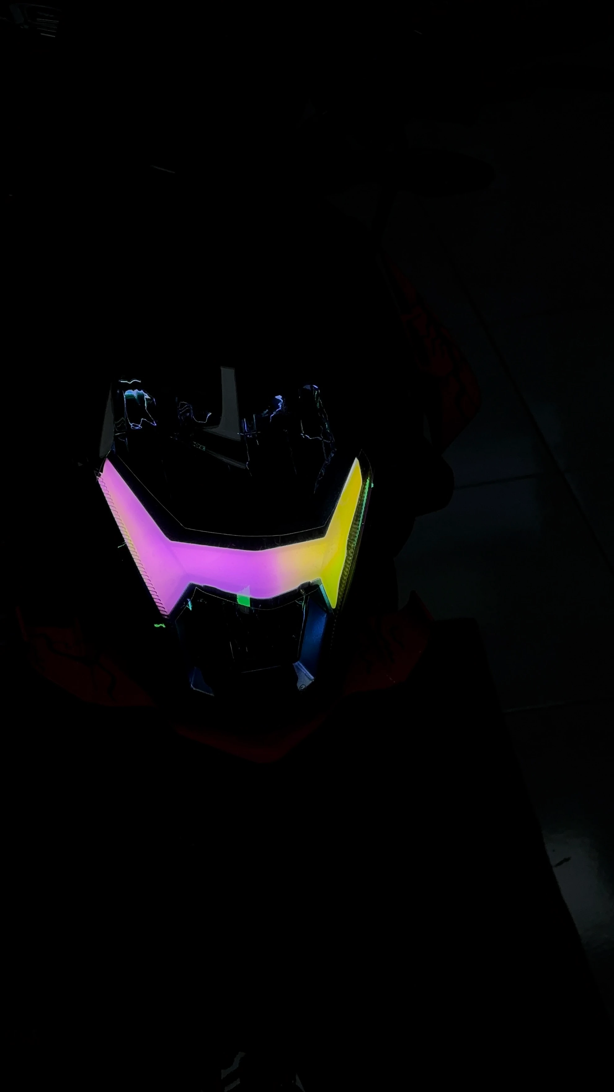 CFMOTO NK250 için Bukalemun Far Filmi Sticker (Pembe-Sarı)