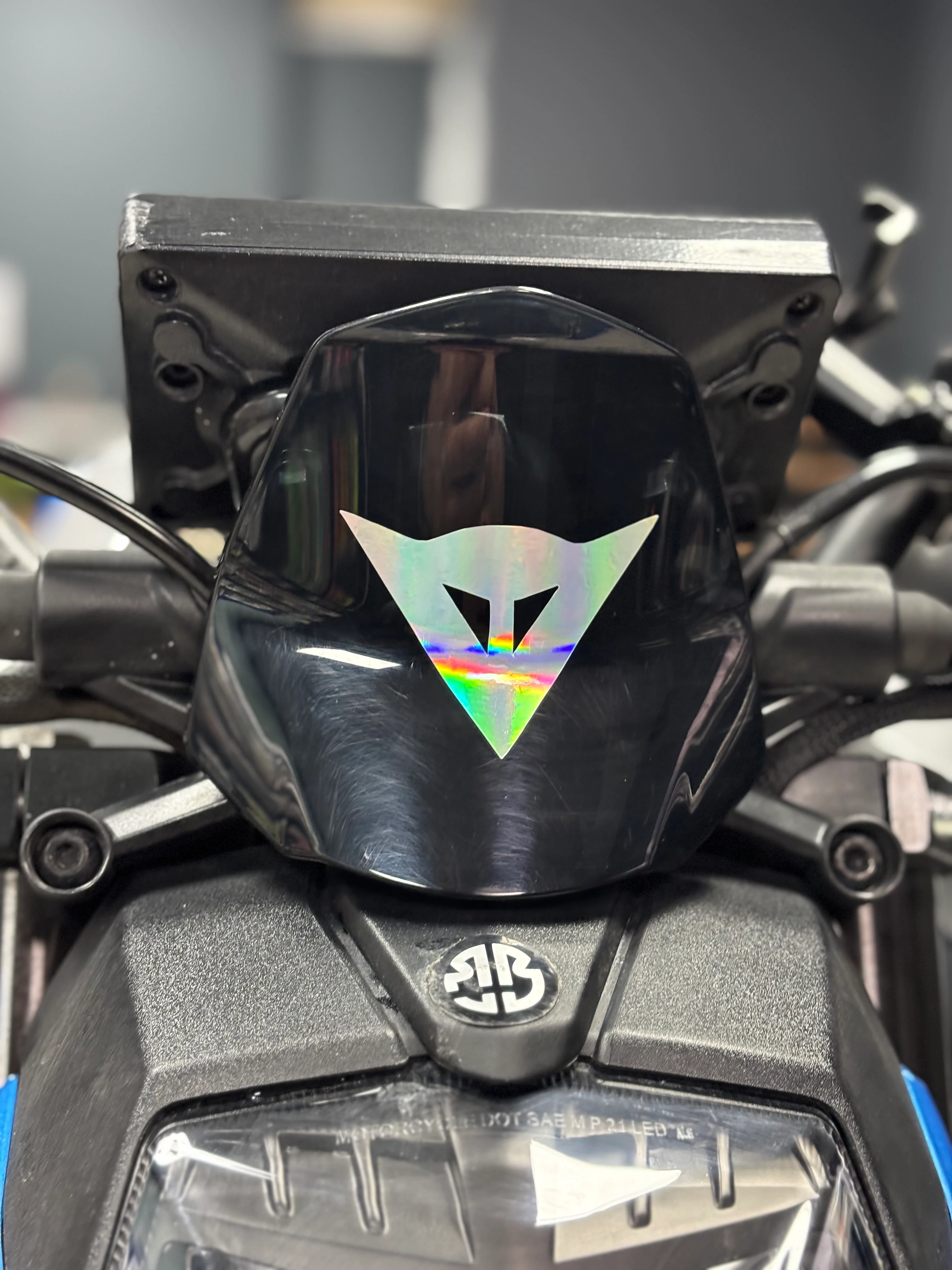 Motosiklet ve Kask için Hologramlı Dainese Logo Sticker 
