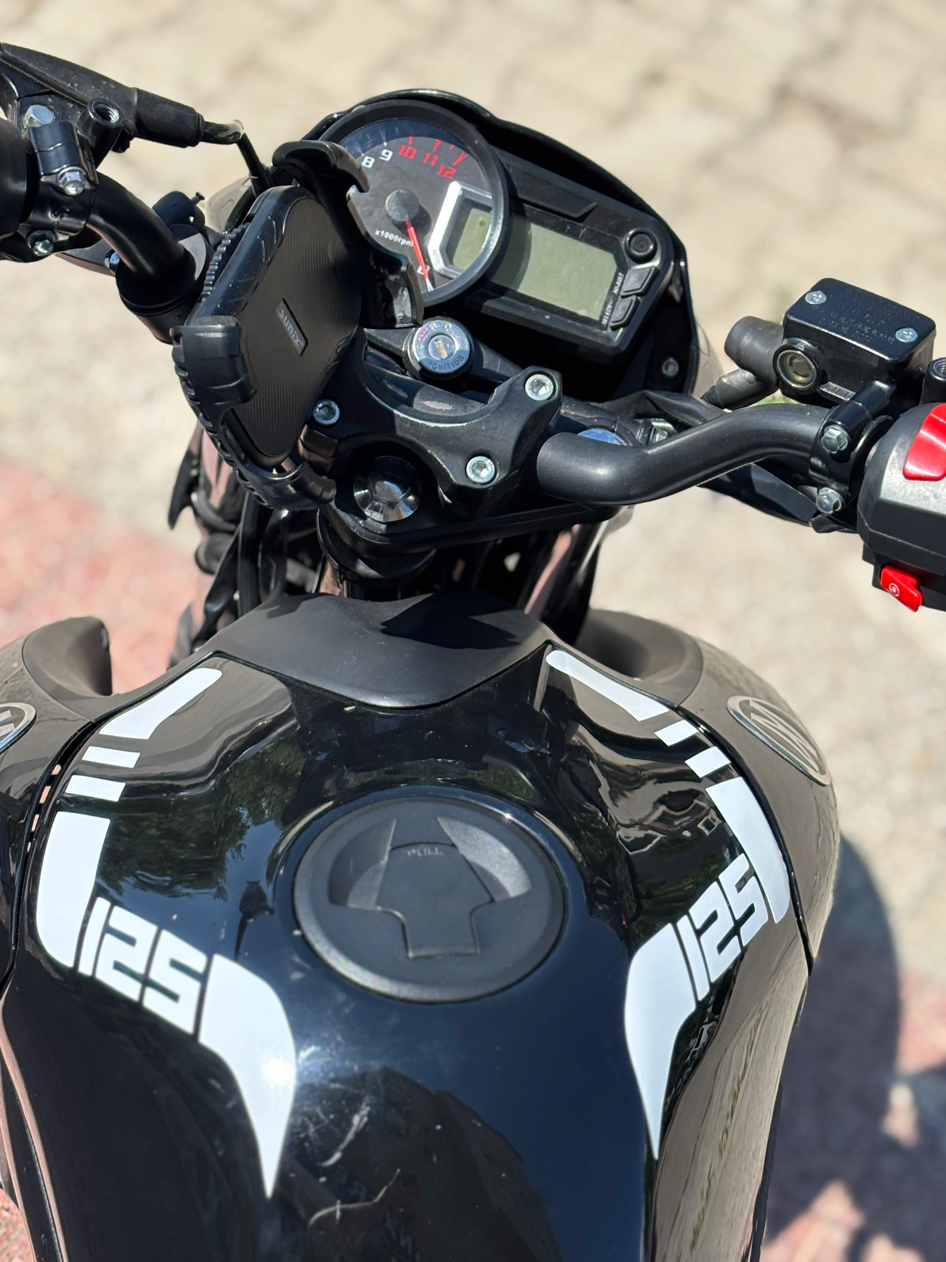 Mondial Drift-L için Beyaz Renk Kesikli Kordon Sticker Seti (Sağ ve Sol)