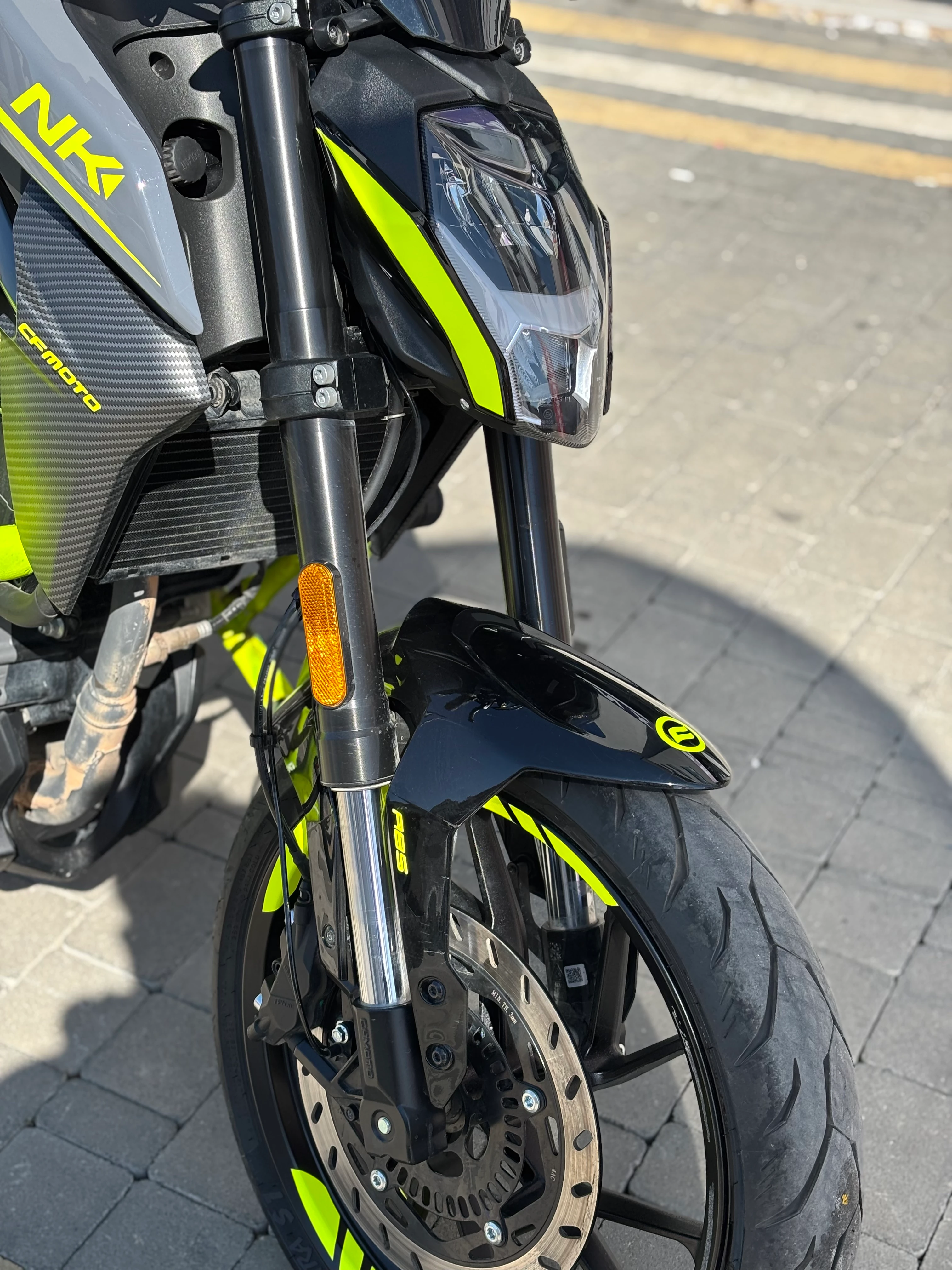 CFMOTO NK250 için Komple Neon Sarı Sticker Seti (20 Parça)