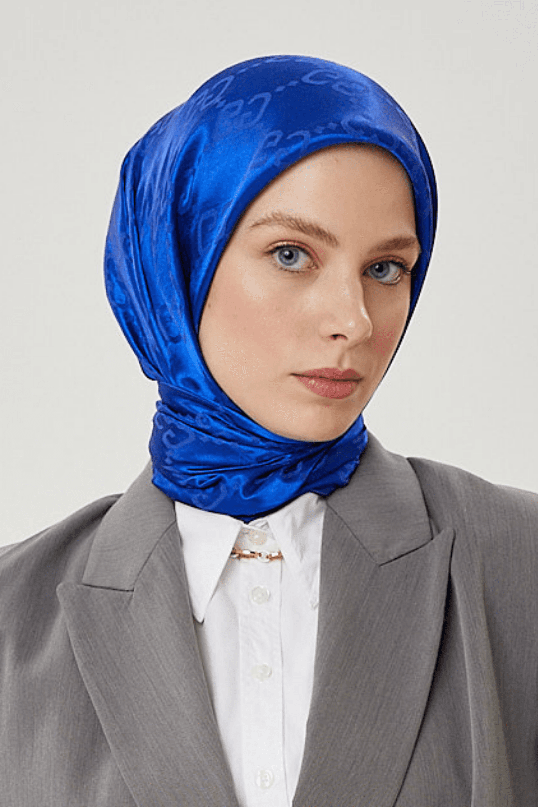 Saks Mavi G Desen Parlak Jakar Eşarp