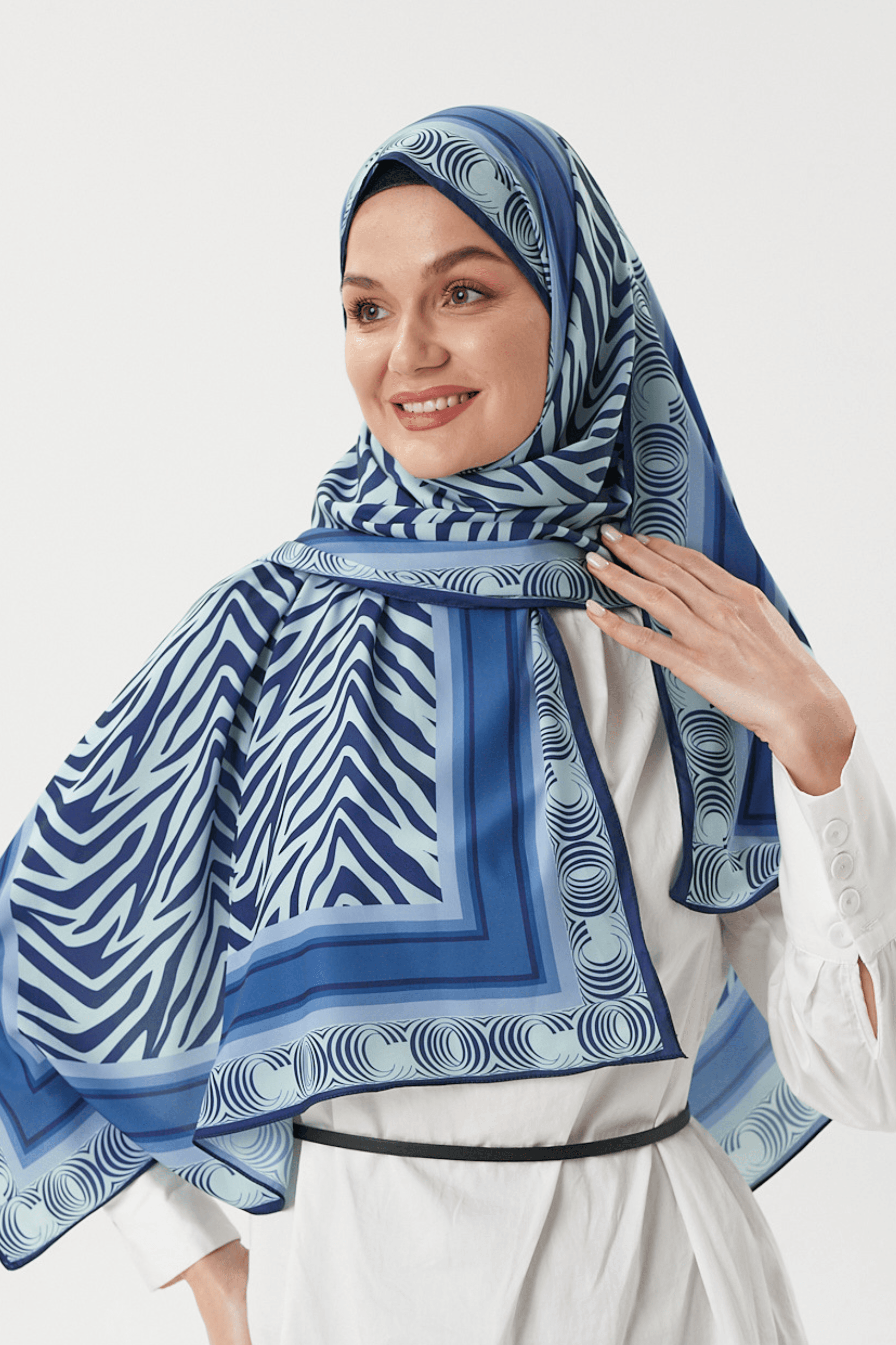 Mavi Zebra Desen İpeksi Şal	