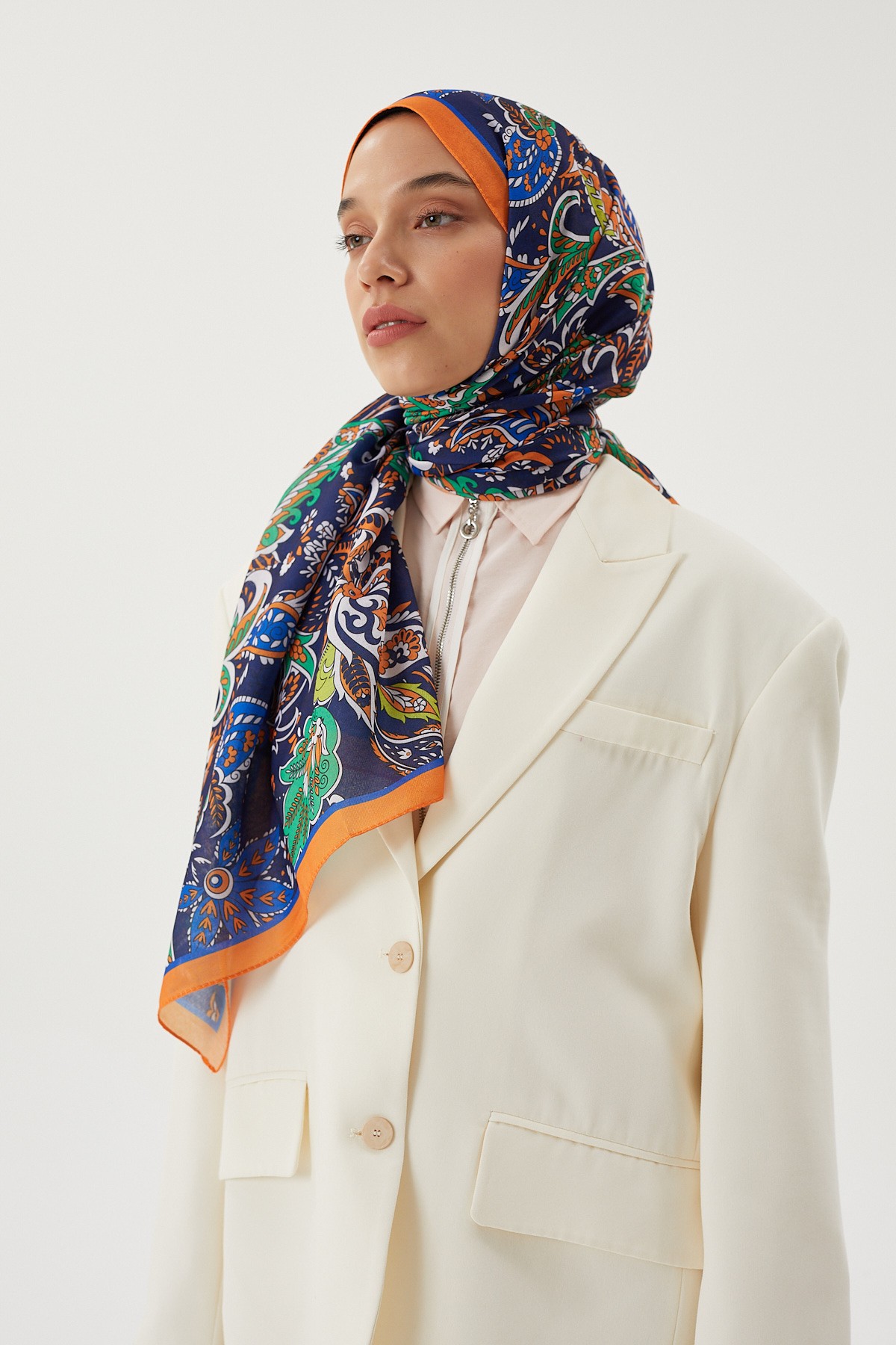 Turuncu & Lacivert Retro Desen Şal	