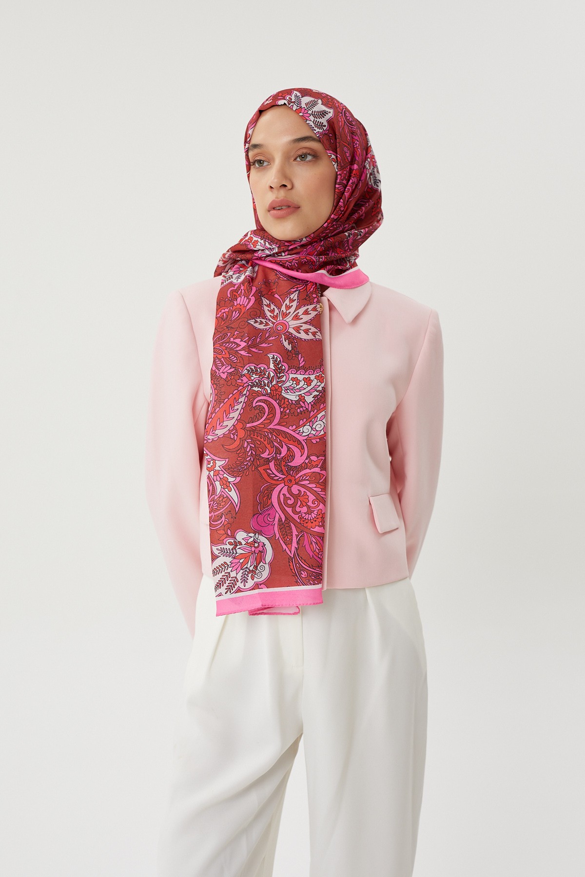 Şeker Pembe & Kiremit Retro Desen Şal	