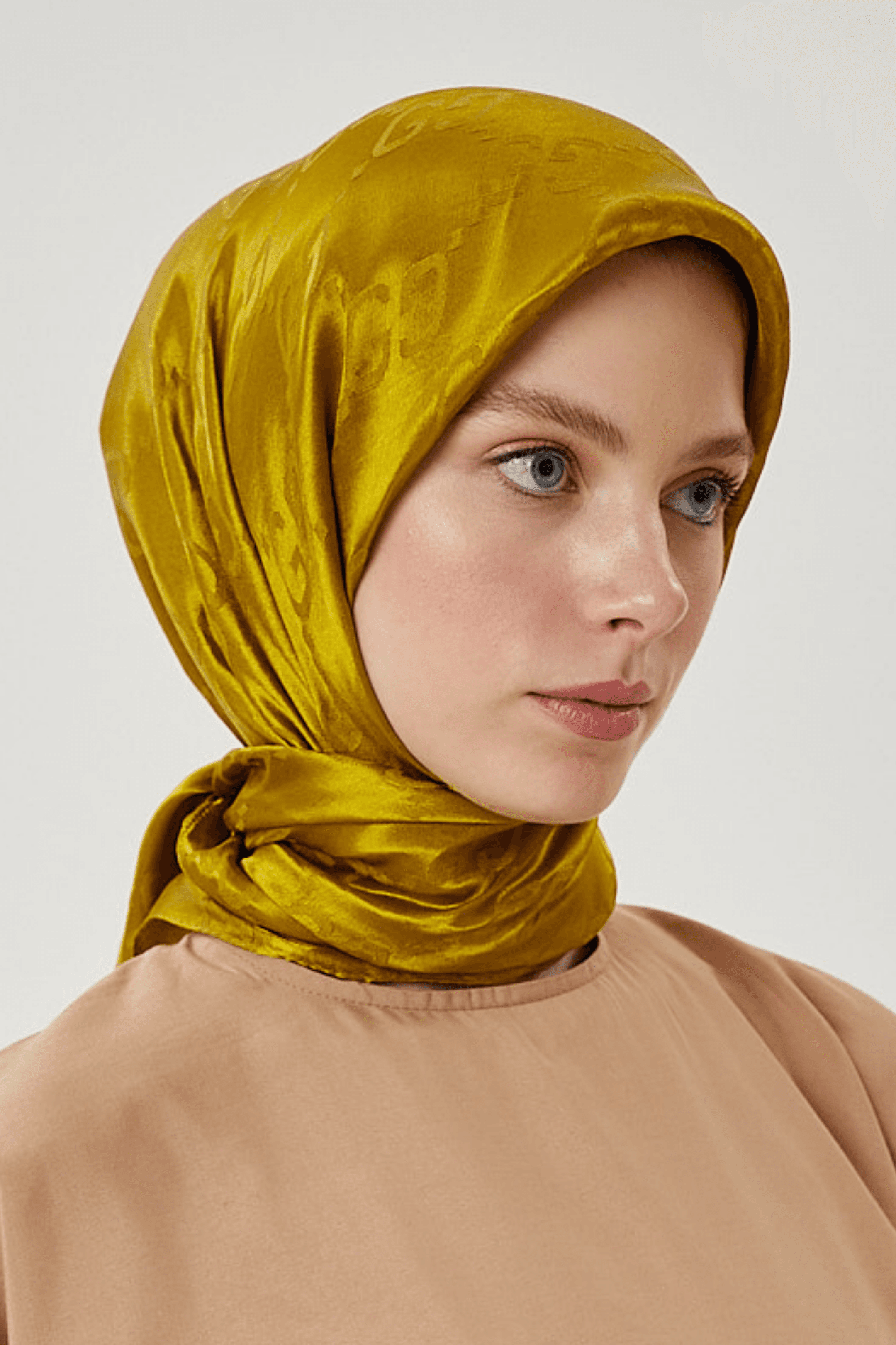 Olive G Desen Parlak Jakar Eşarp