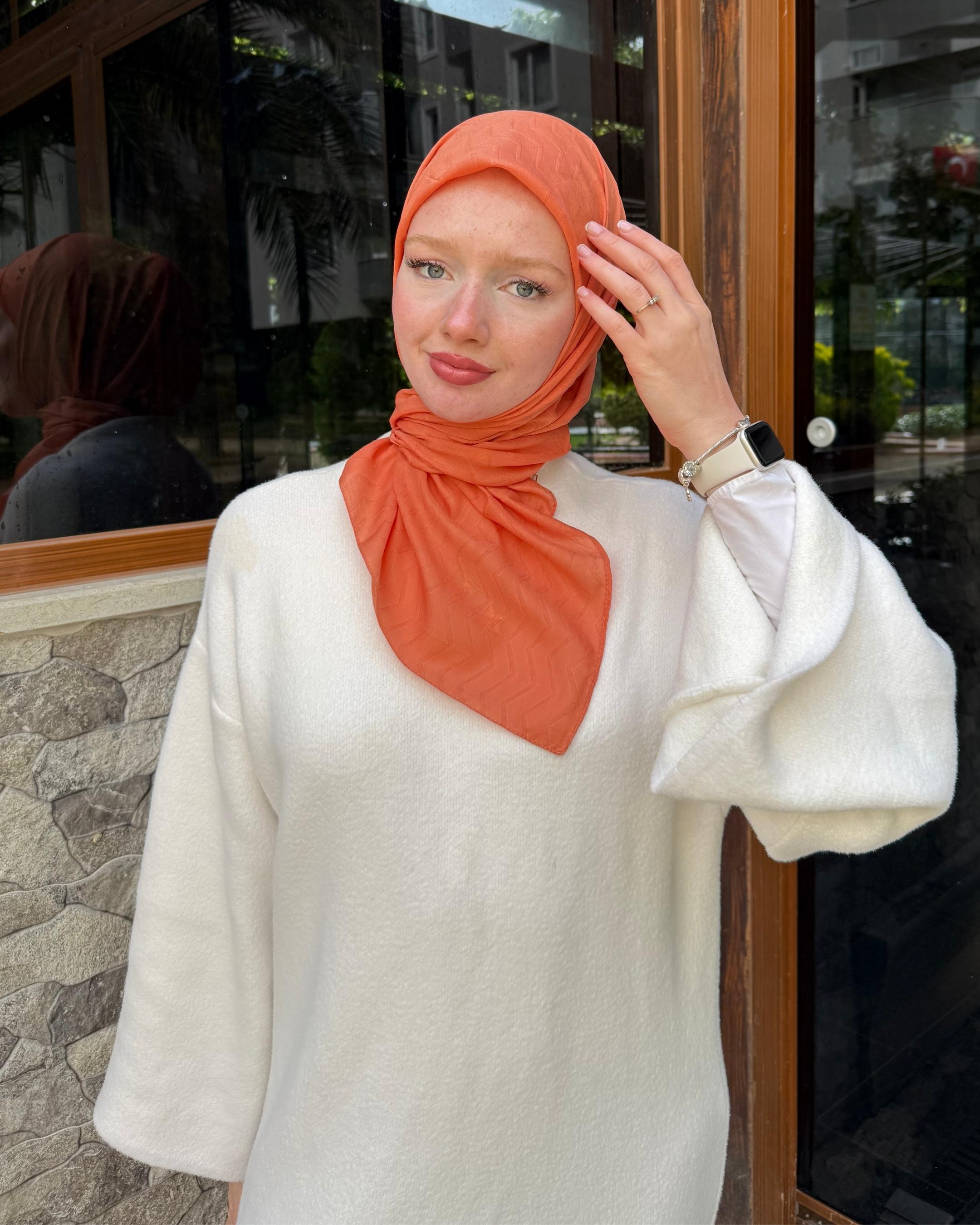 Pastel Turuncu Zikzak Bambu Jakar Eşarp