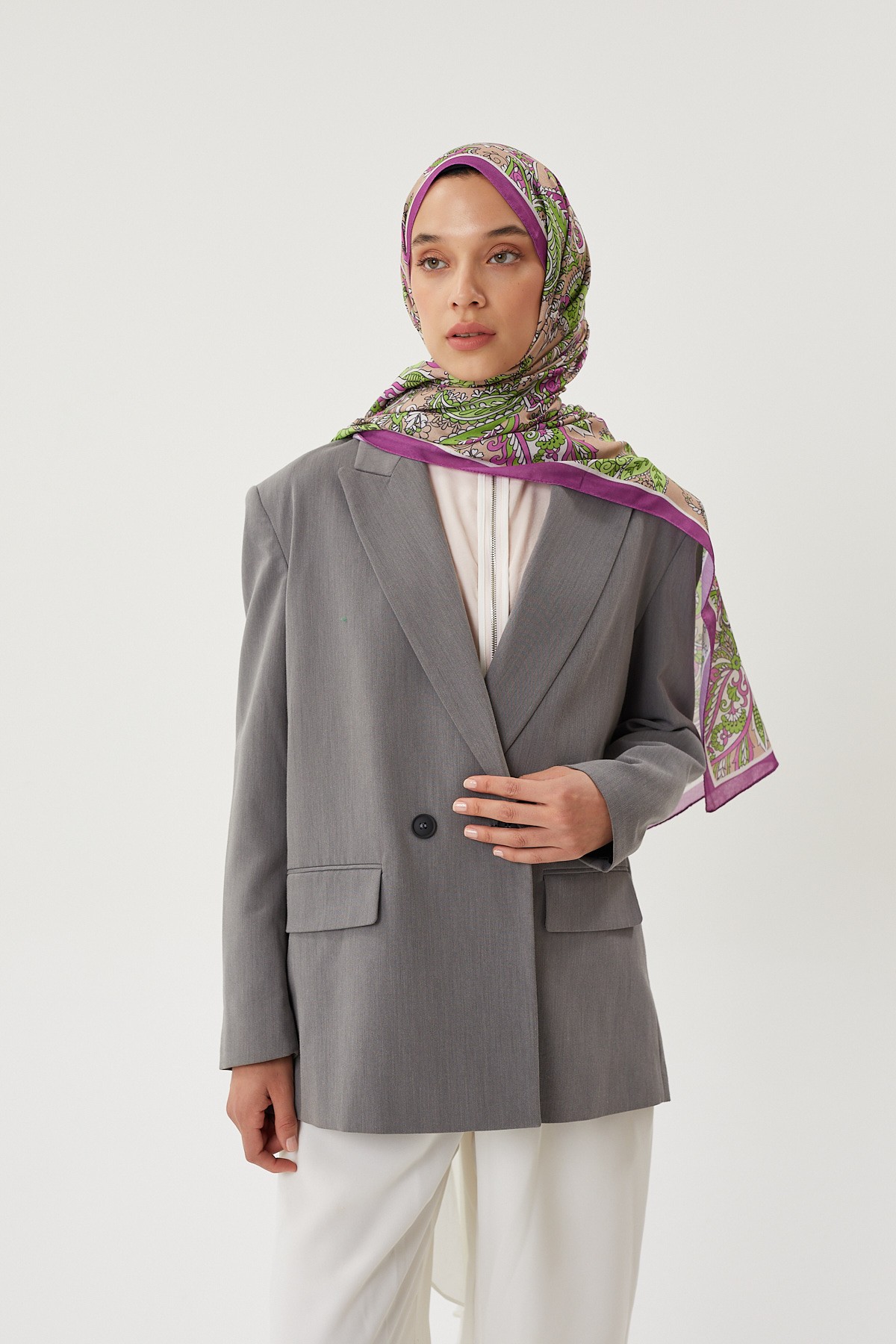 Mor & Koyu Vizon Retro Desen Şal	