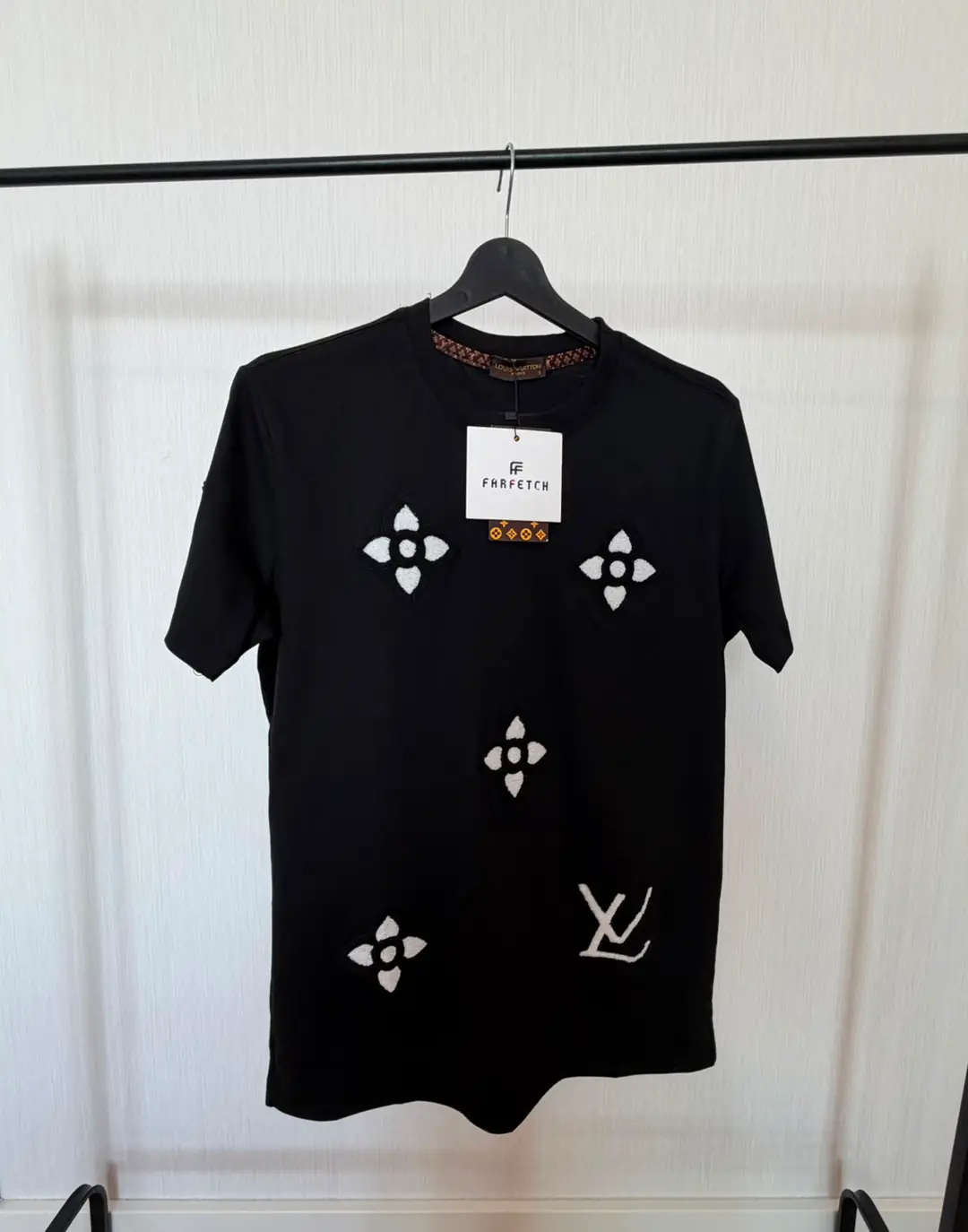 Louis Vuitton İşlemeli Siyah Erkek Tişört