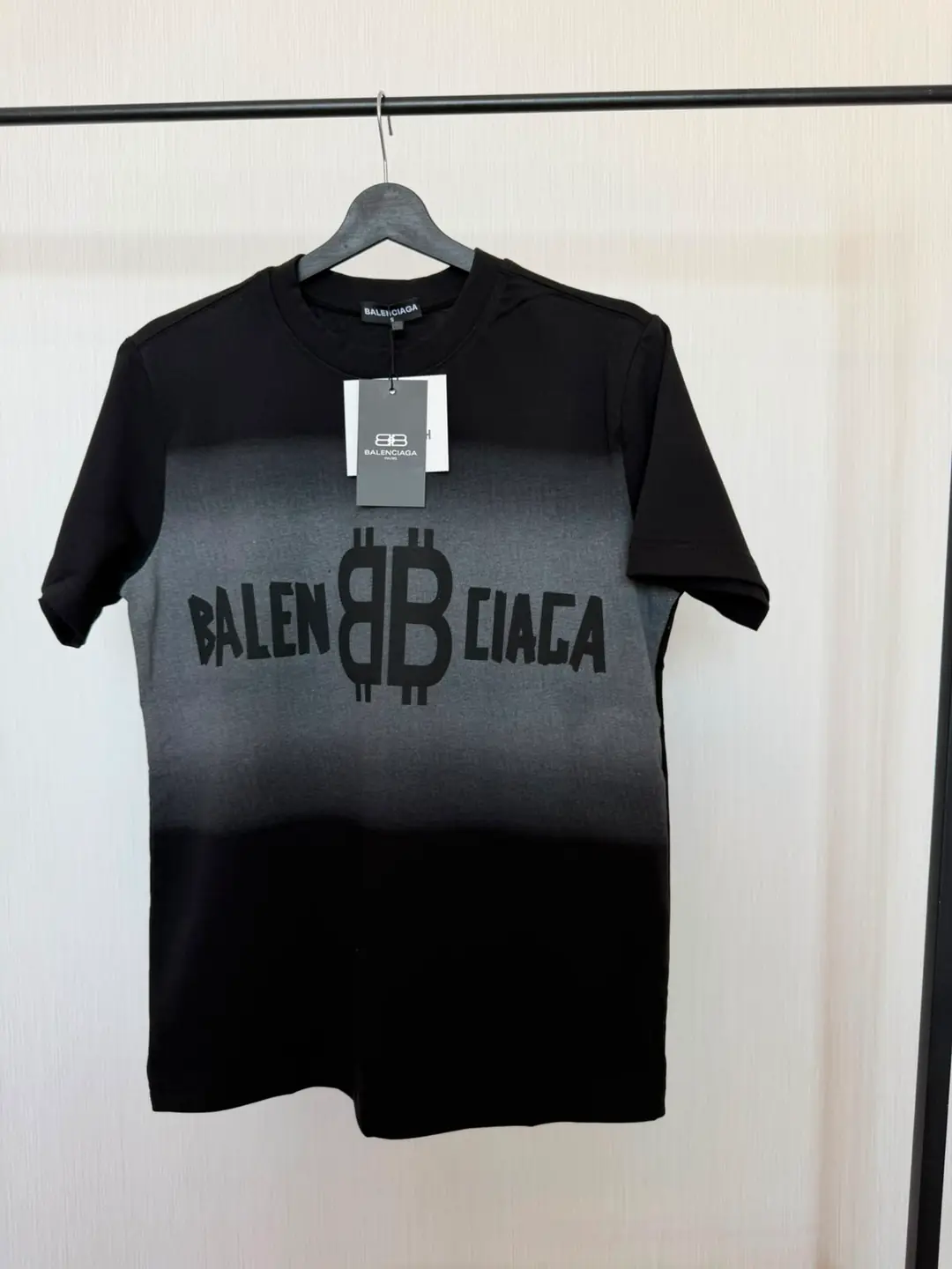 Balenciaga BB Logolu Siyah-Gri Geçişli Özel Tasarım Tişört