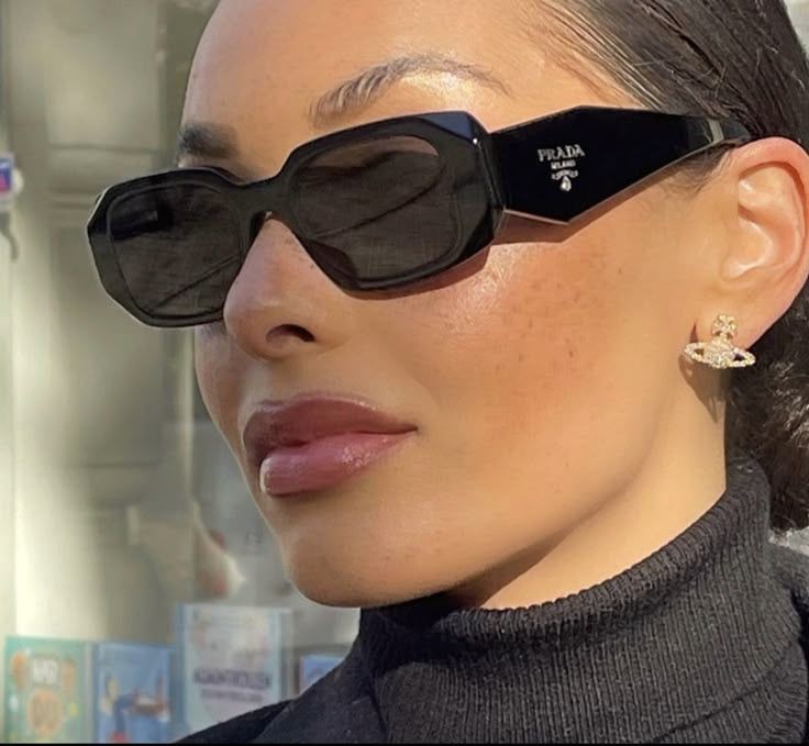 Prada Black ( premium )