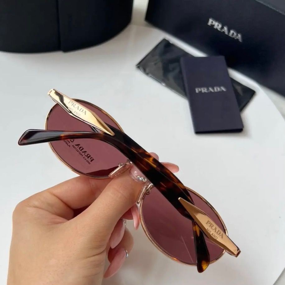 Prada Oval Purple Brown