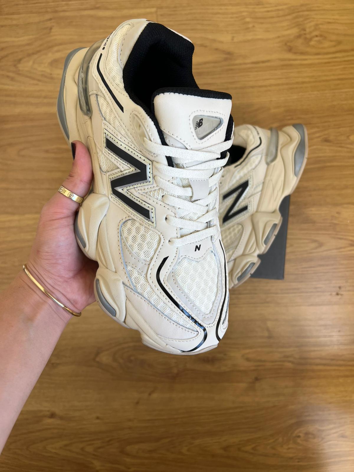 New Balance 9060 Turtledove Black ( Dar Kalıp )