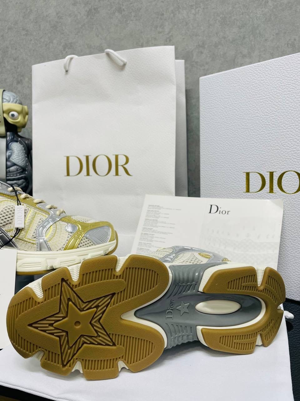 Dior Gold