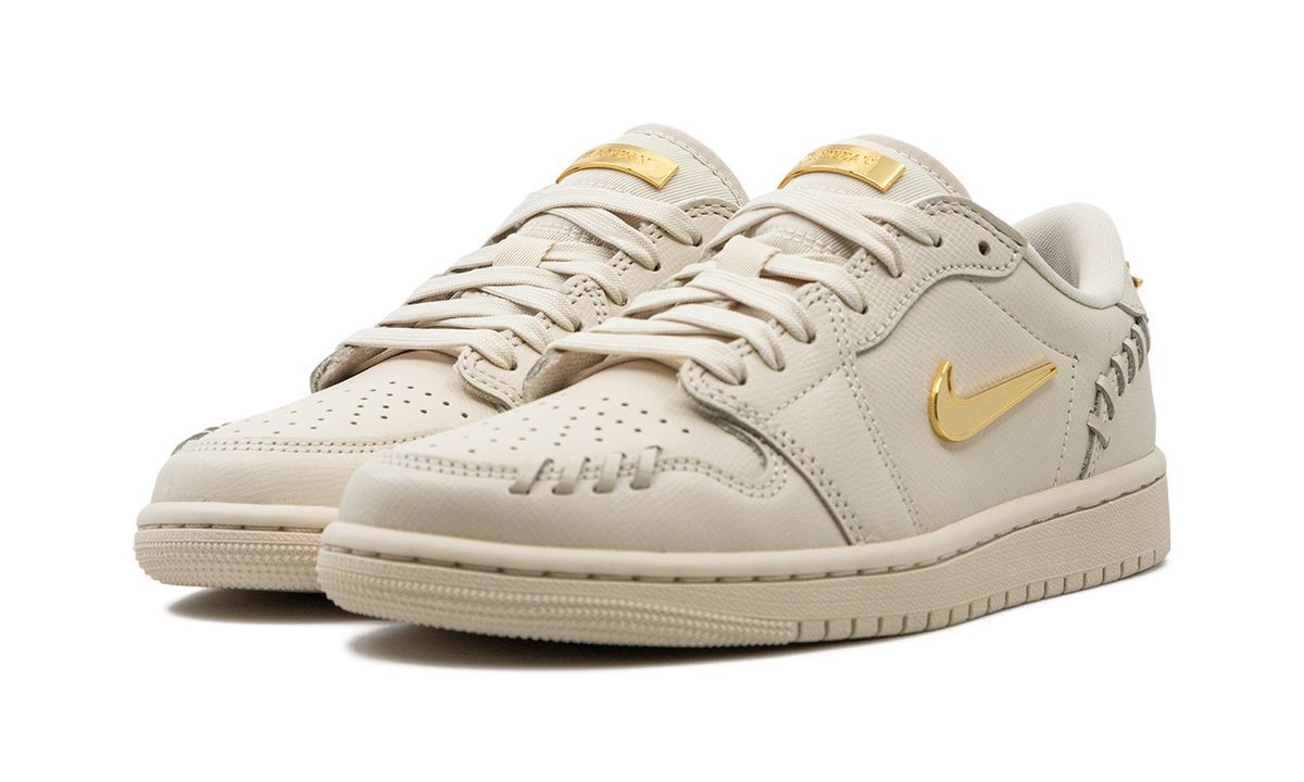 Nike Air Jordan 1 Low Cream