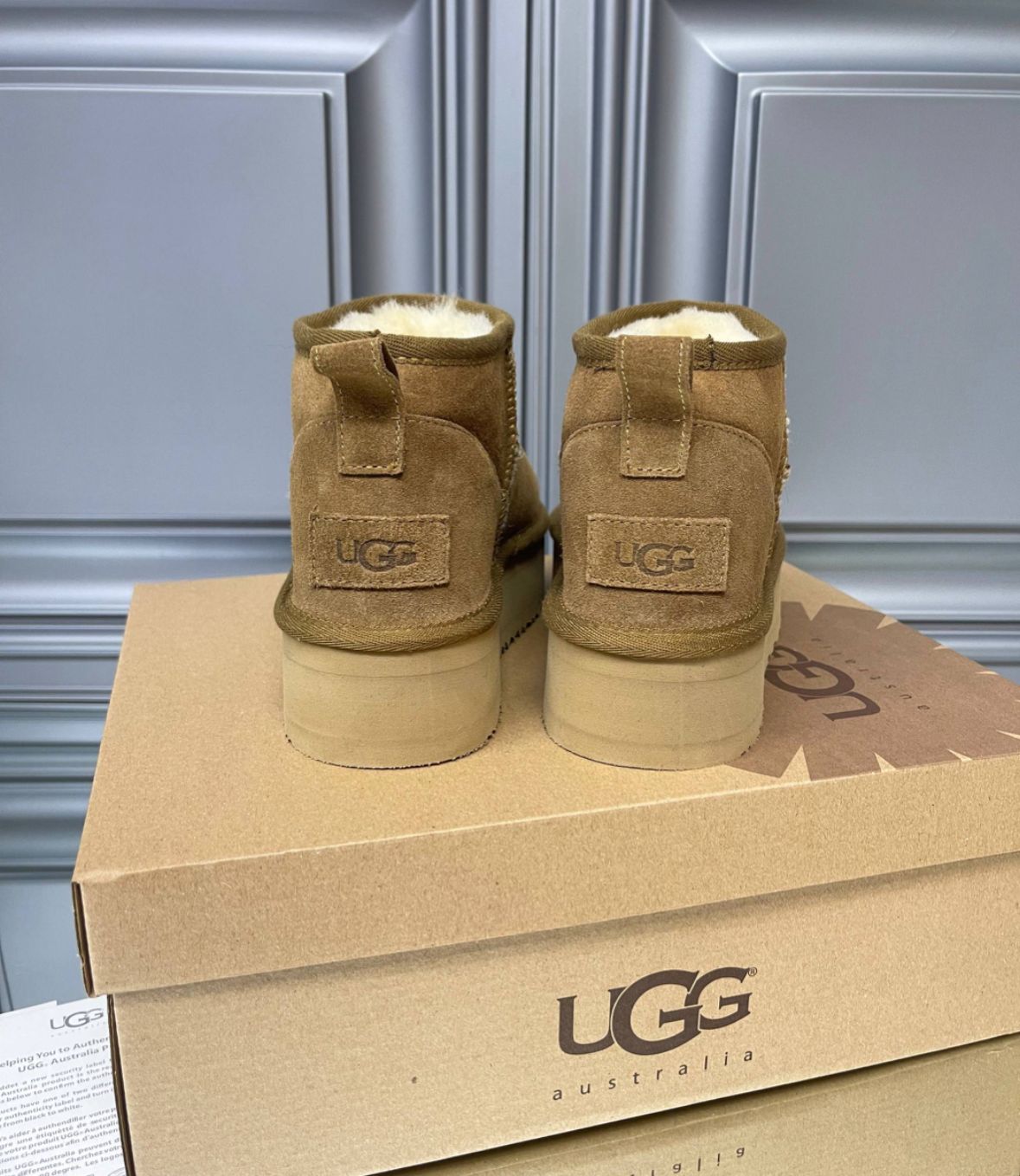 U.G.G W Platform Mini Chestnur ( Dar Kalıp )