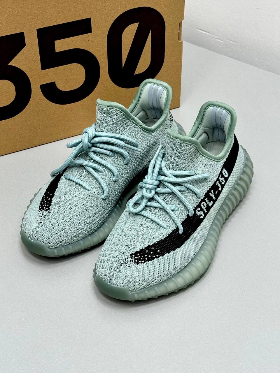 Yeezy Boost 350 V2 Mint 