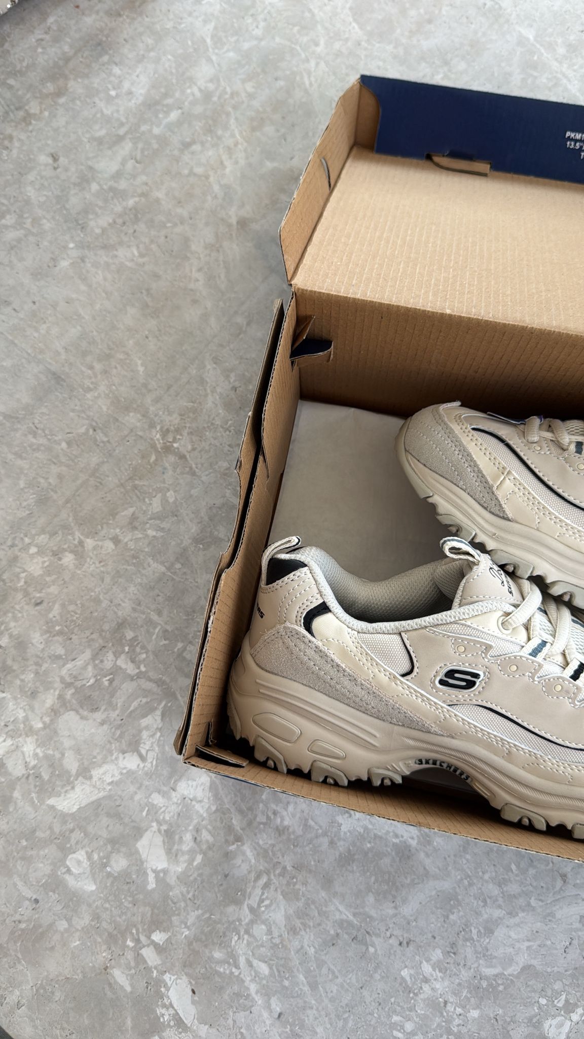 Skchers Cream Black ( Dar Kalıp)