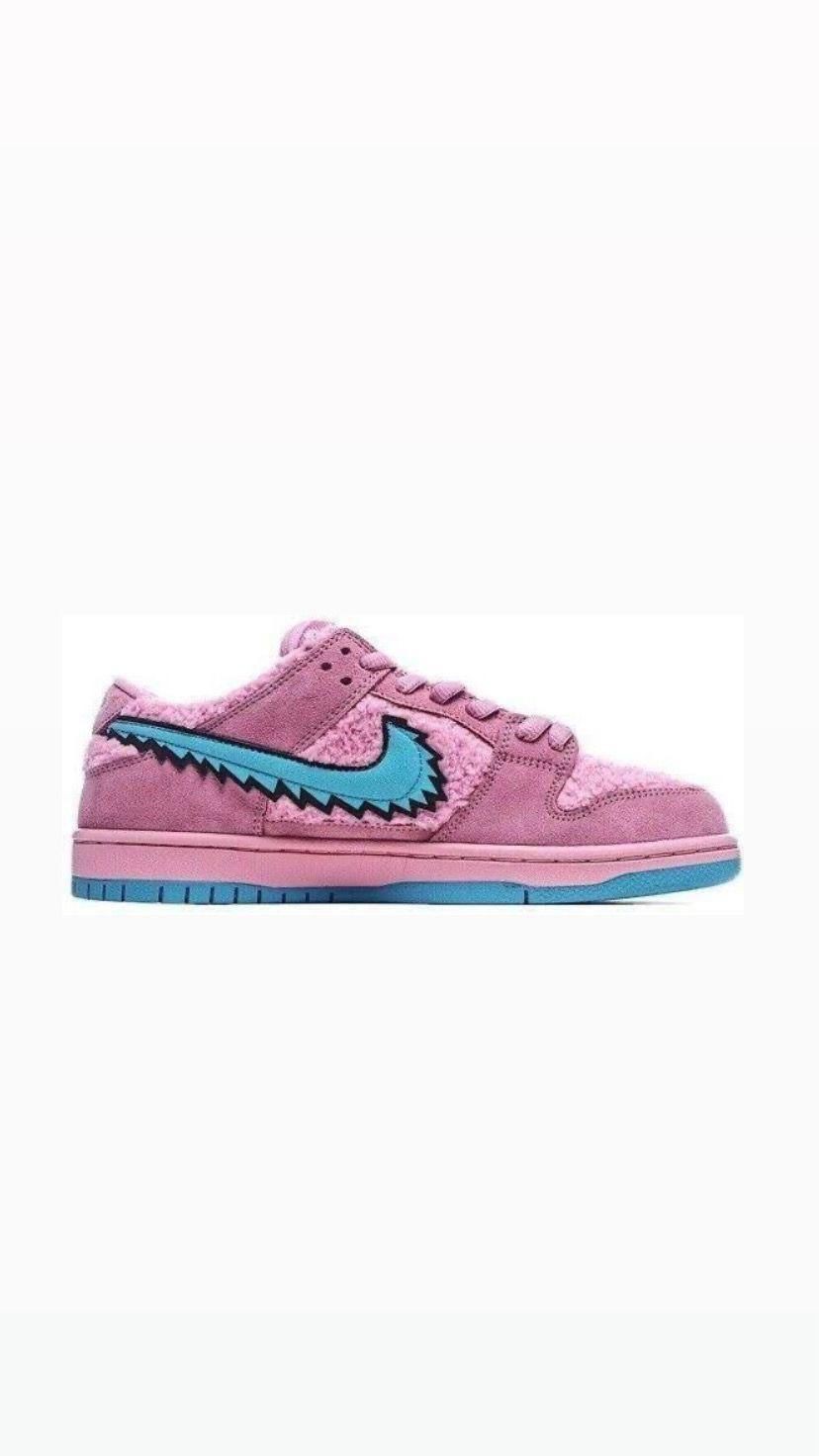 Nike Dunk Low Crateful Dead