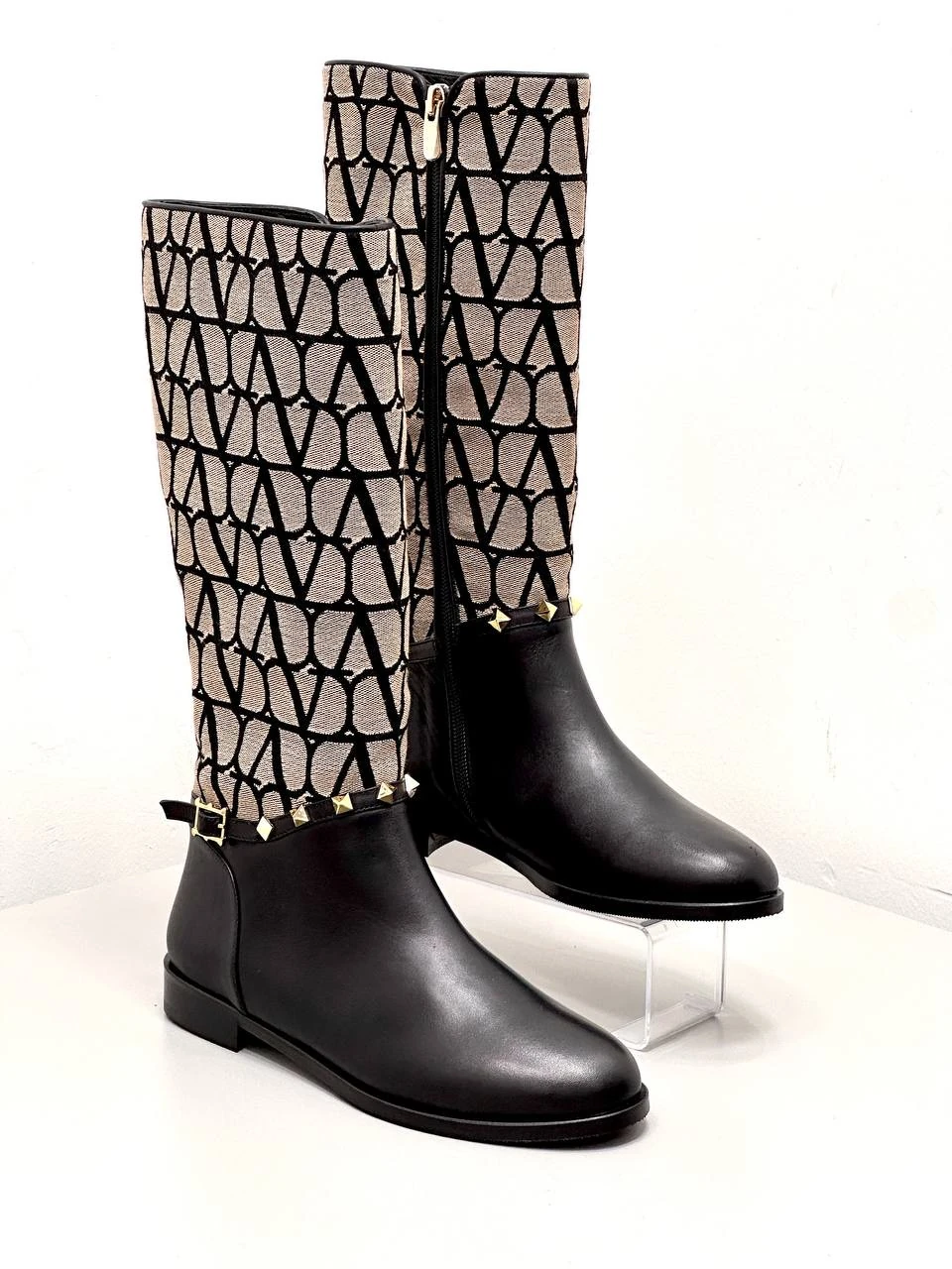 Valentino Boot ( Premium ) 