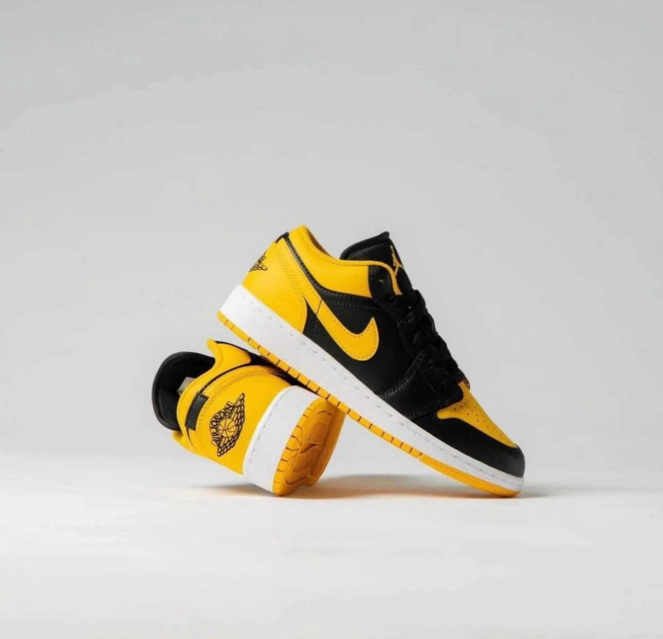 Air Jordan 1 Low Yellow Ochre 