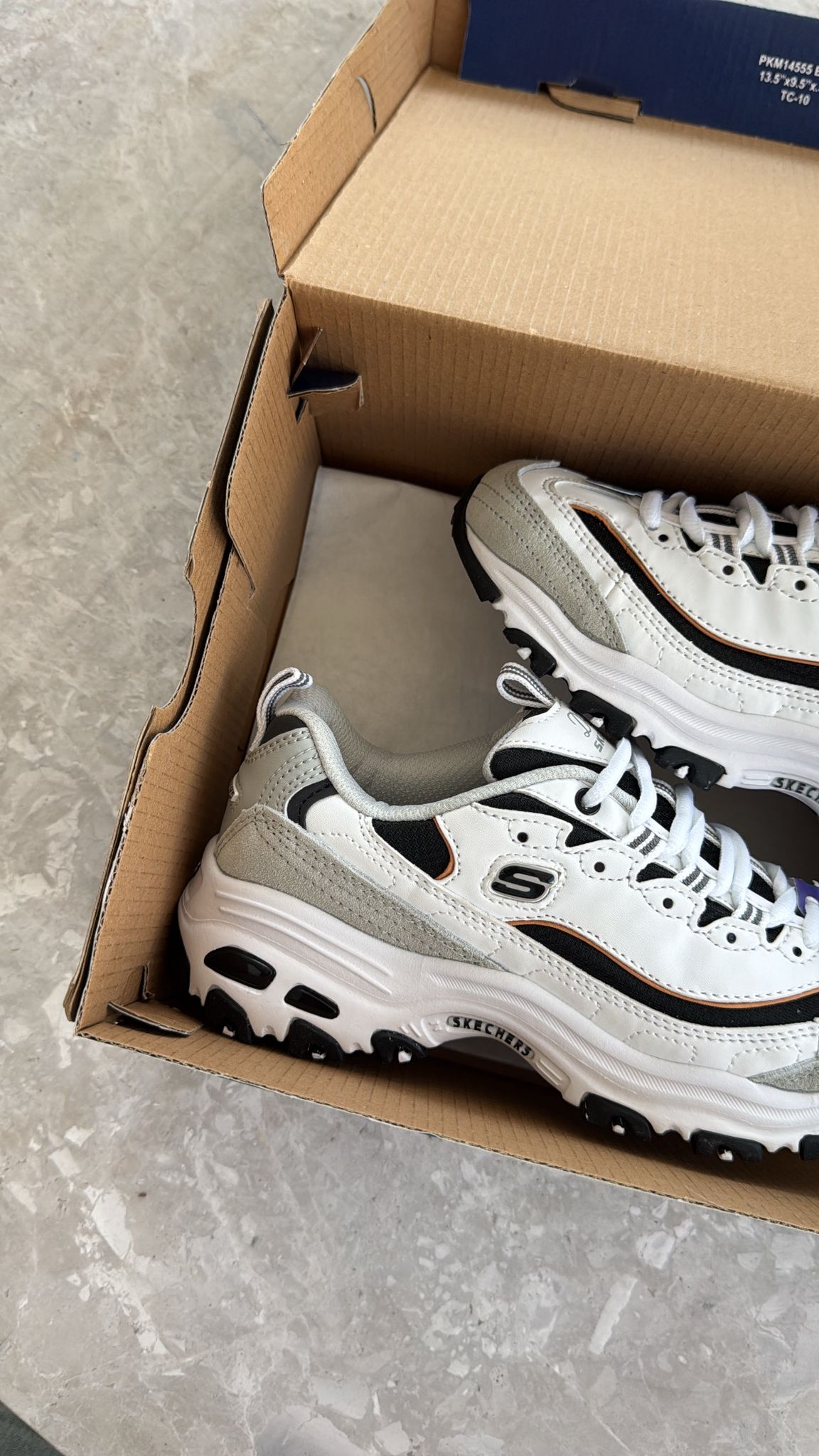 Skchers Grey White ( Dar Kalıp)