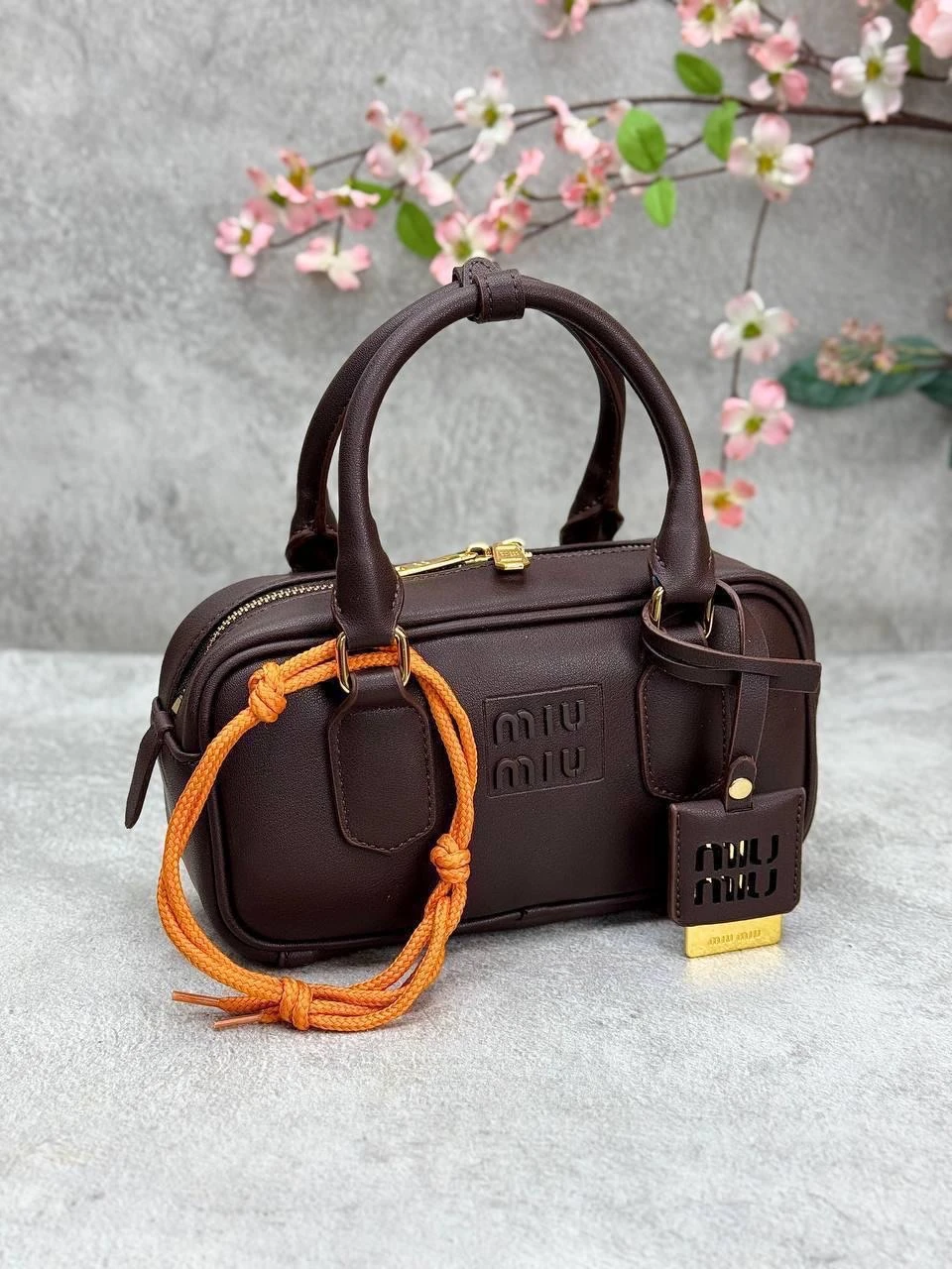 Miu Miu Arcadie Regular-Bag Acı Kahve 22 x 11 cm