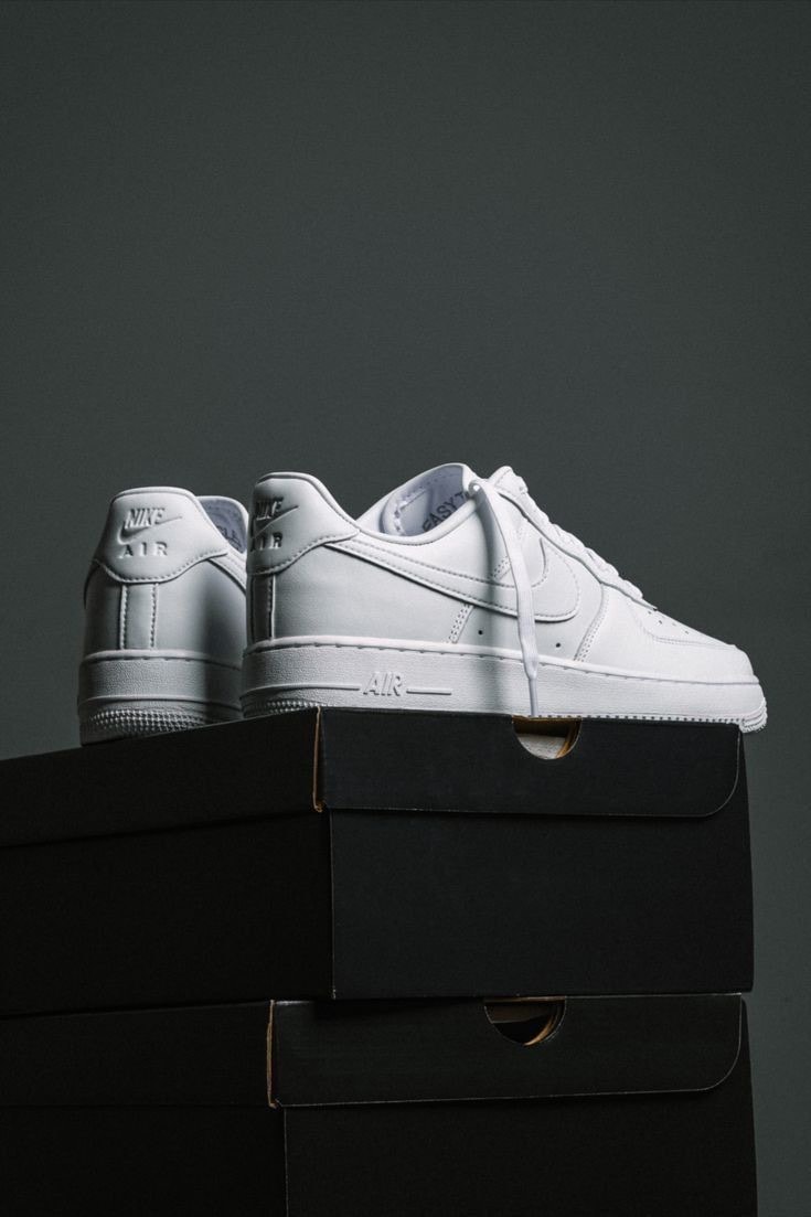 Nike Air Force 1  