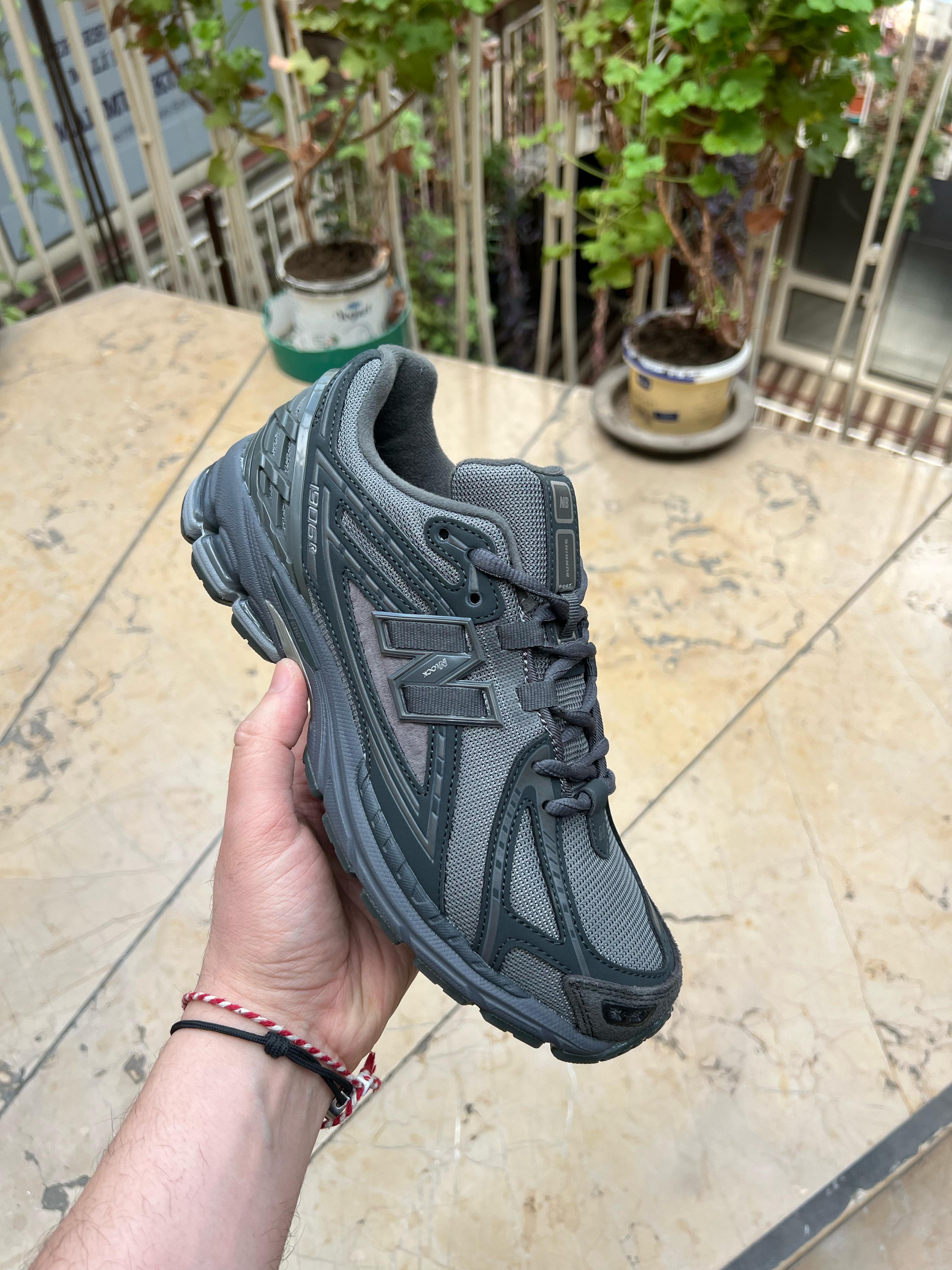 New Balance 1906R Füme