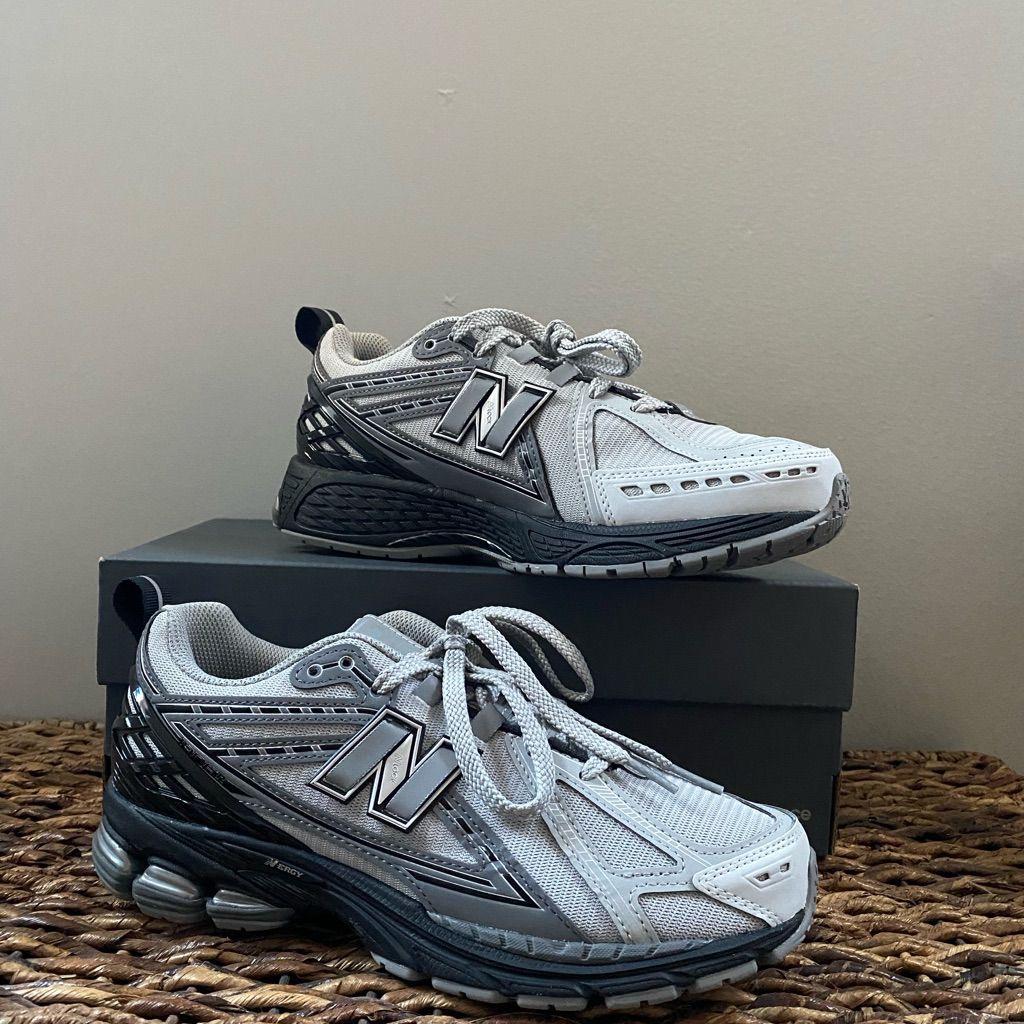 New Balance 1906R Grey