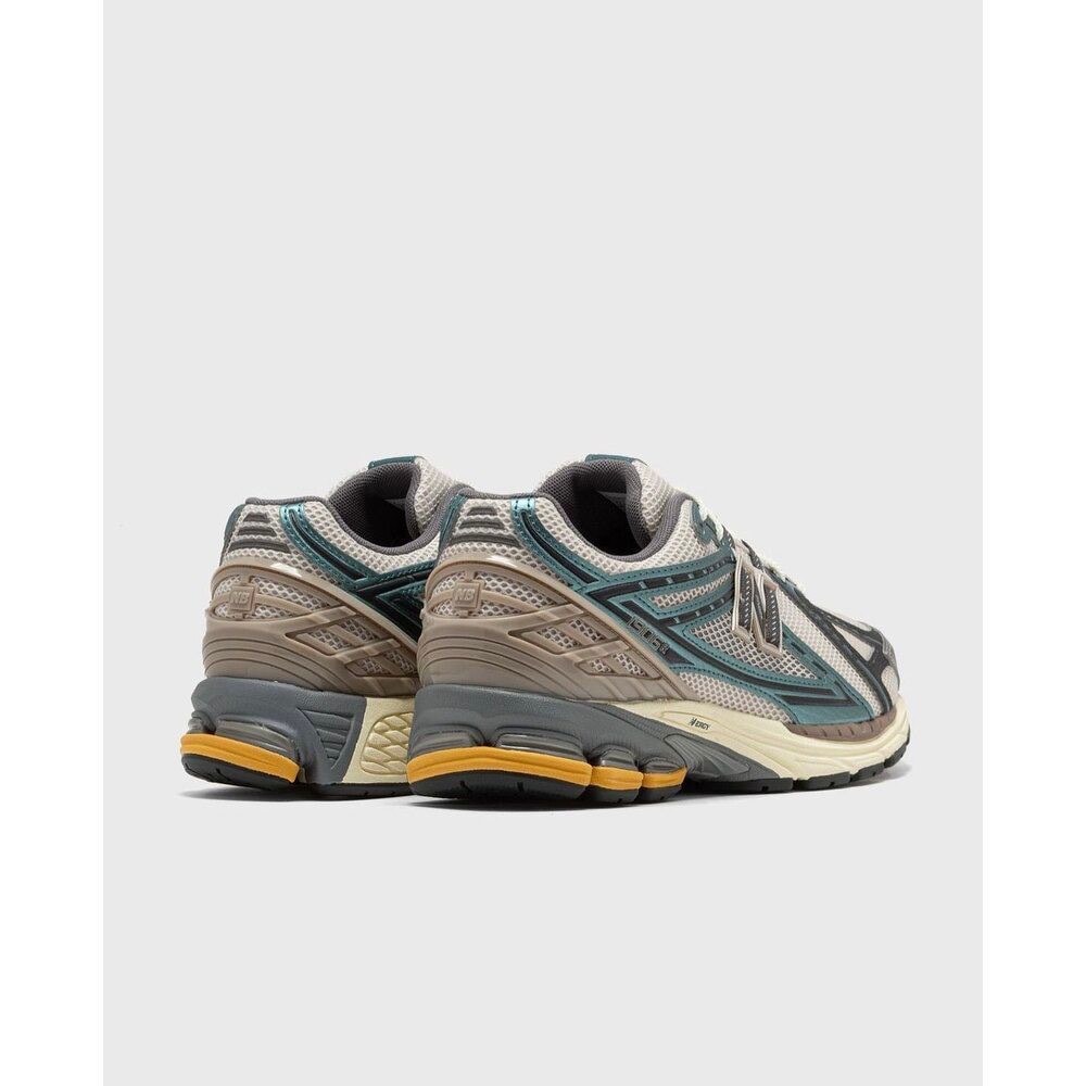 New Balance 1906R Spruce  