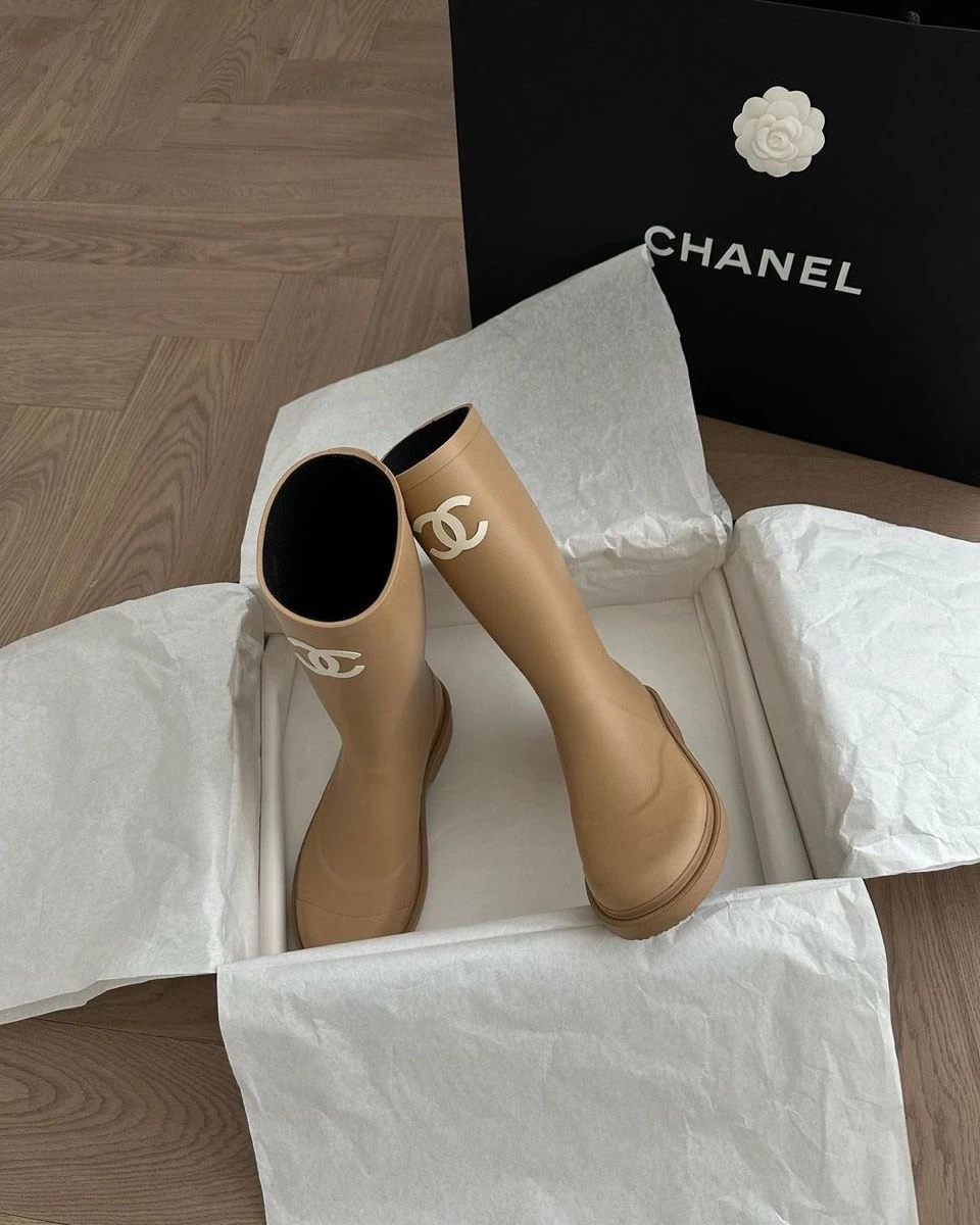 Chanel Boot Beige 