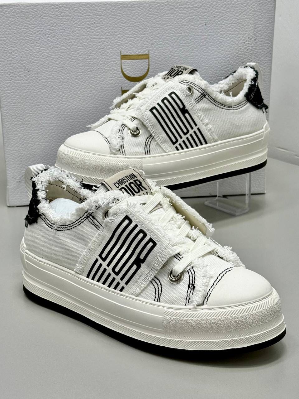 Dior Women Sneaker White ( Premium )